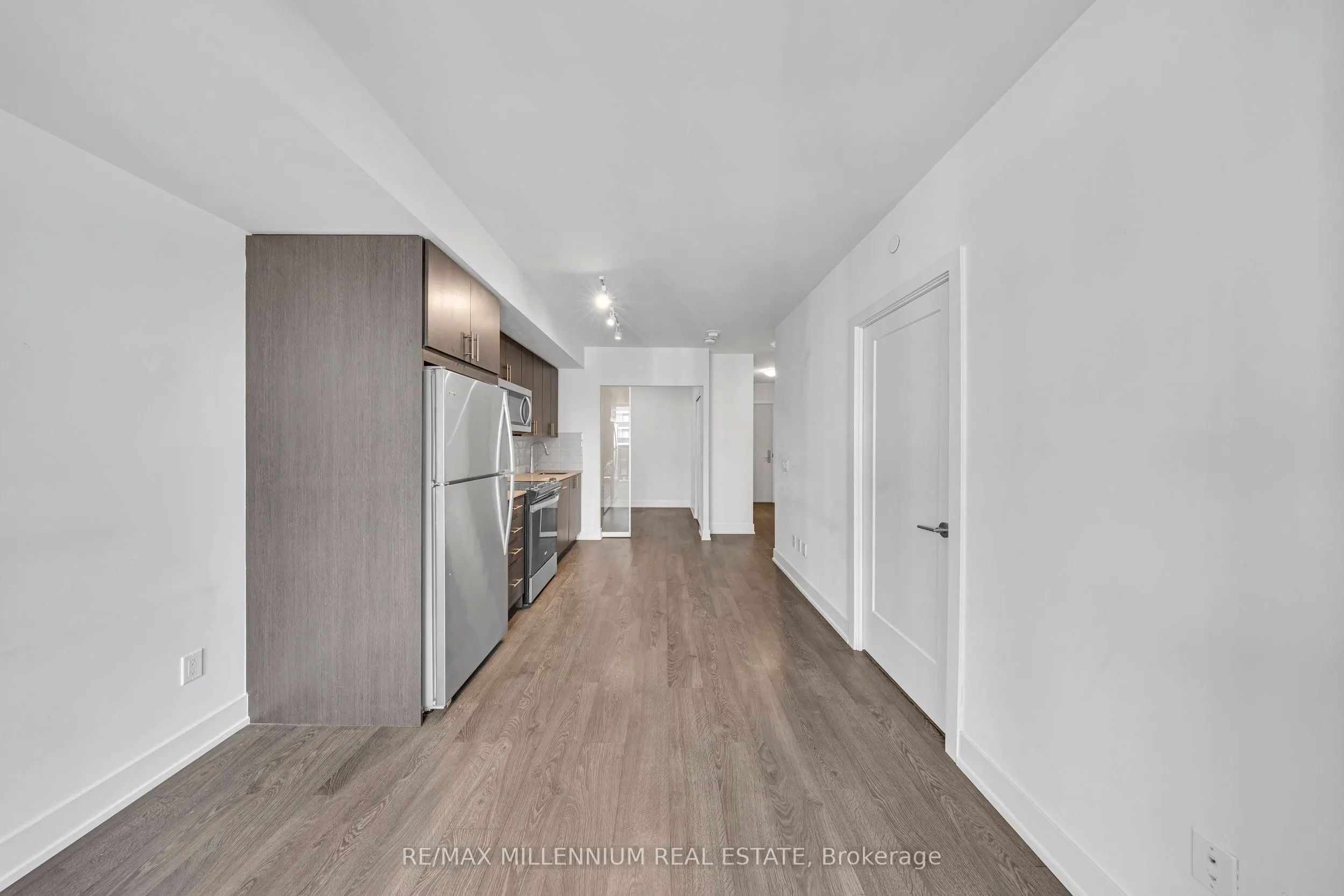 2550 Simcoe Street, #1215