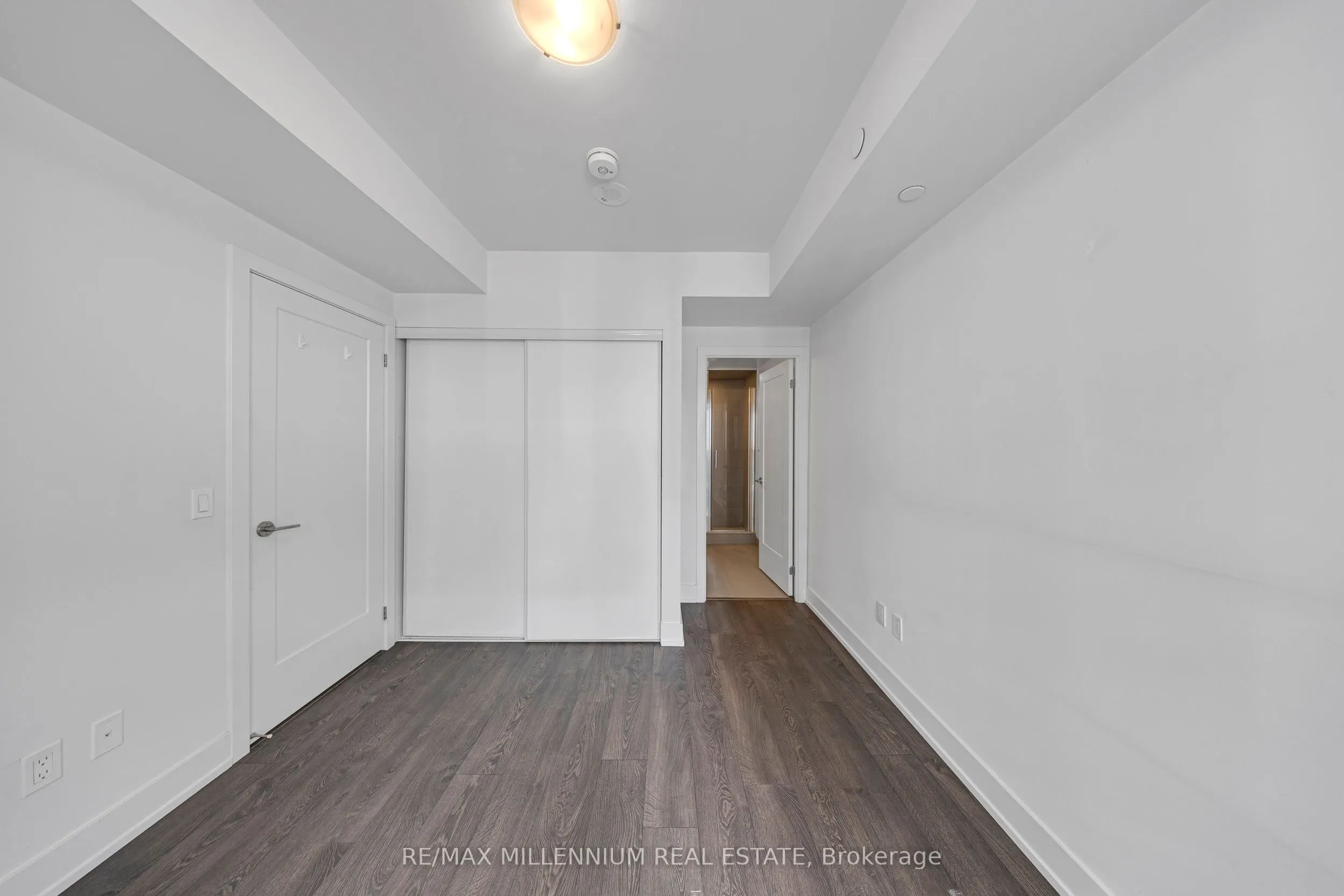 2550 Simcoe Street, #1215