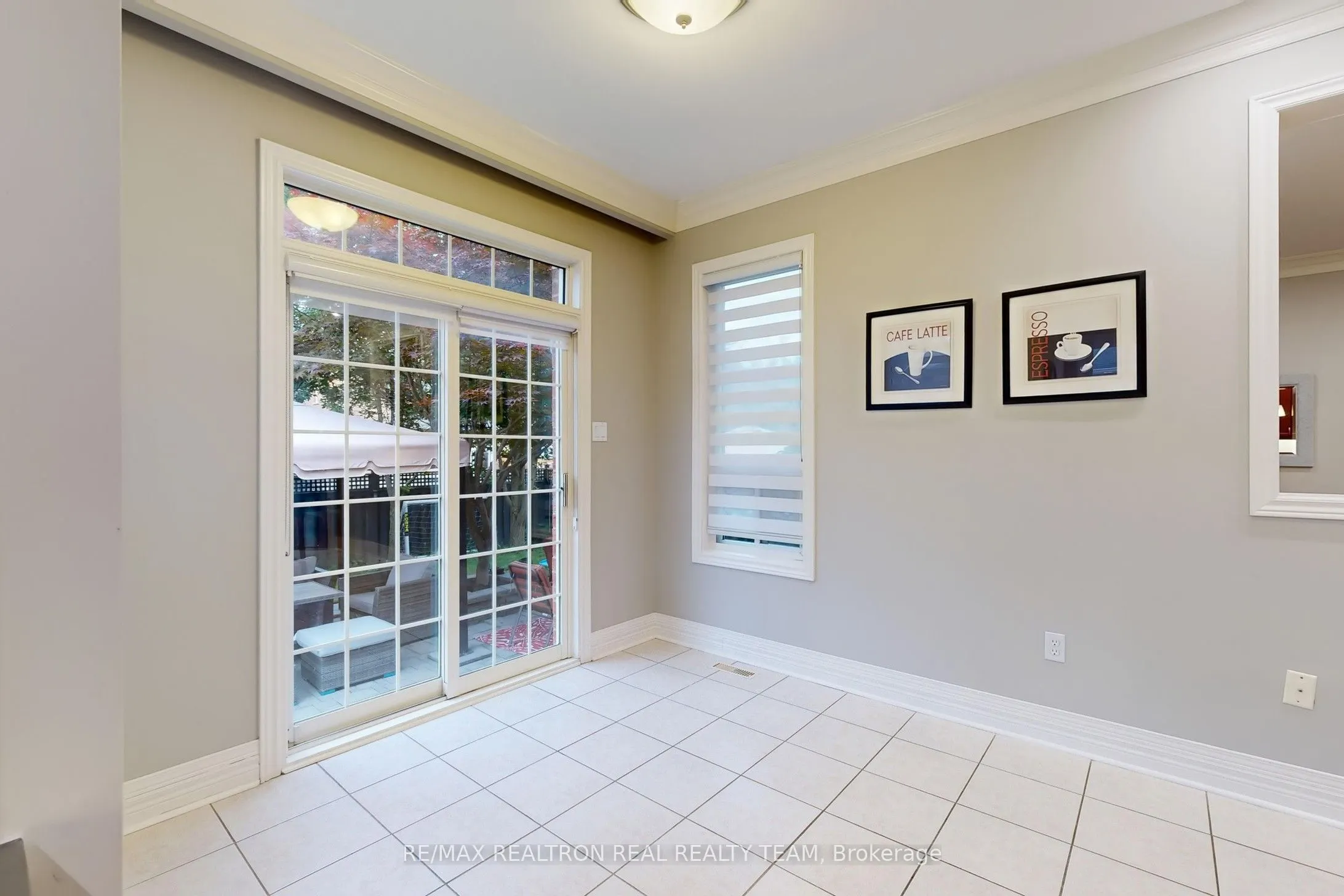 89 Cachet Boulevard