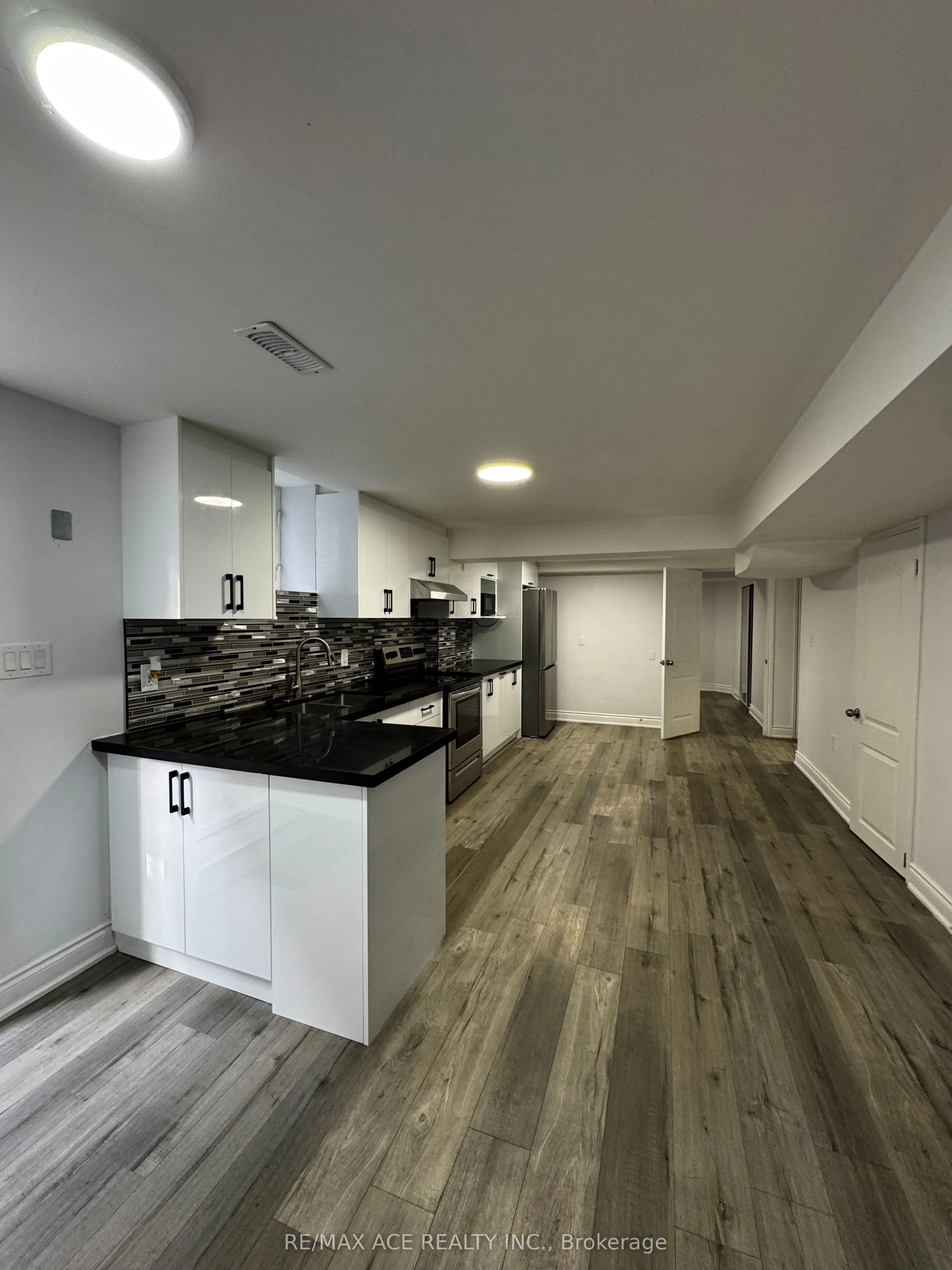 17 Meekings Drive, #Bsmt