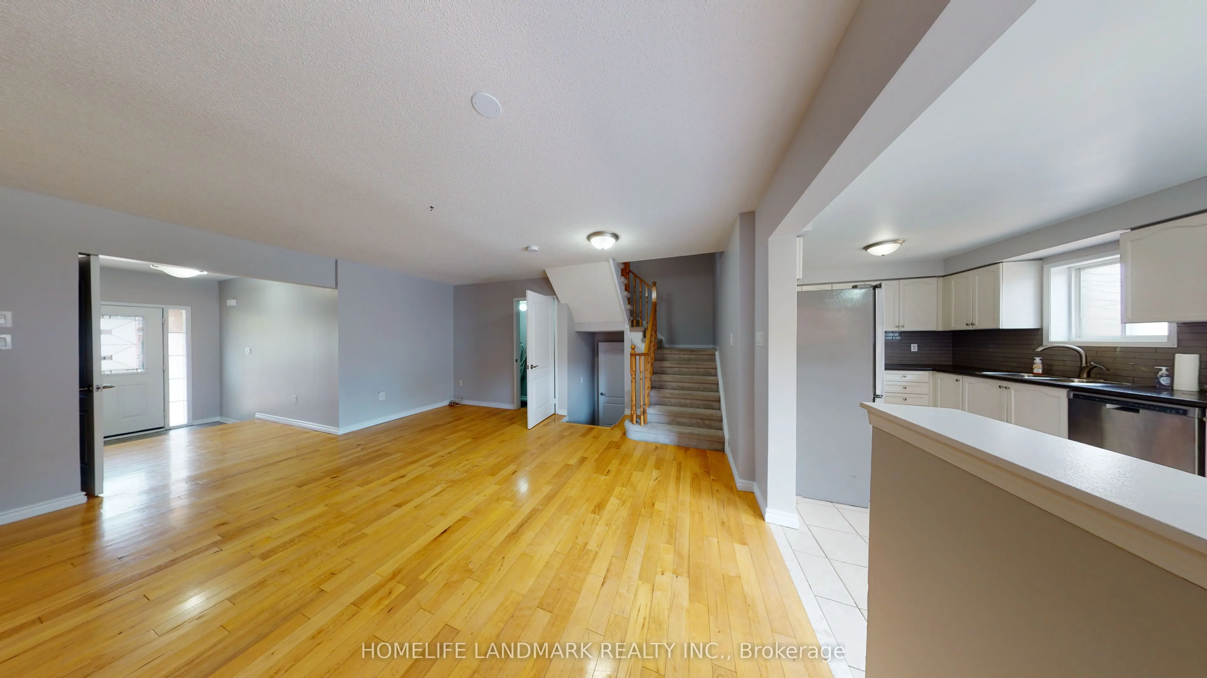 80 Presley Crescent