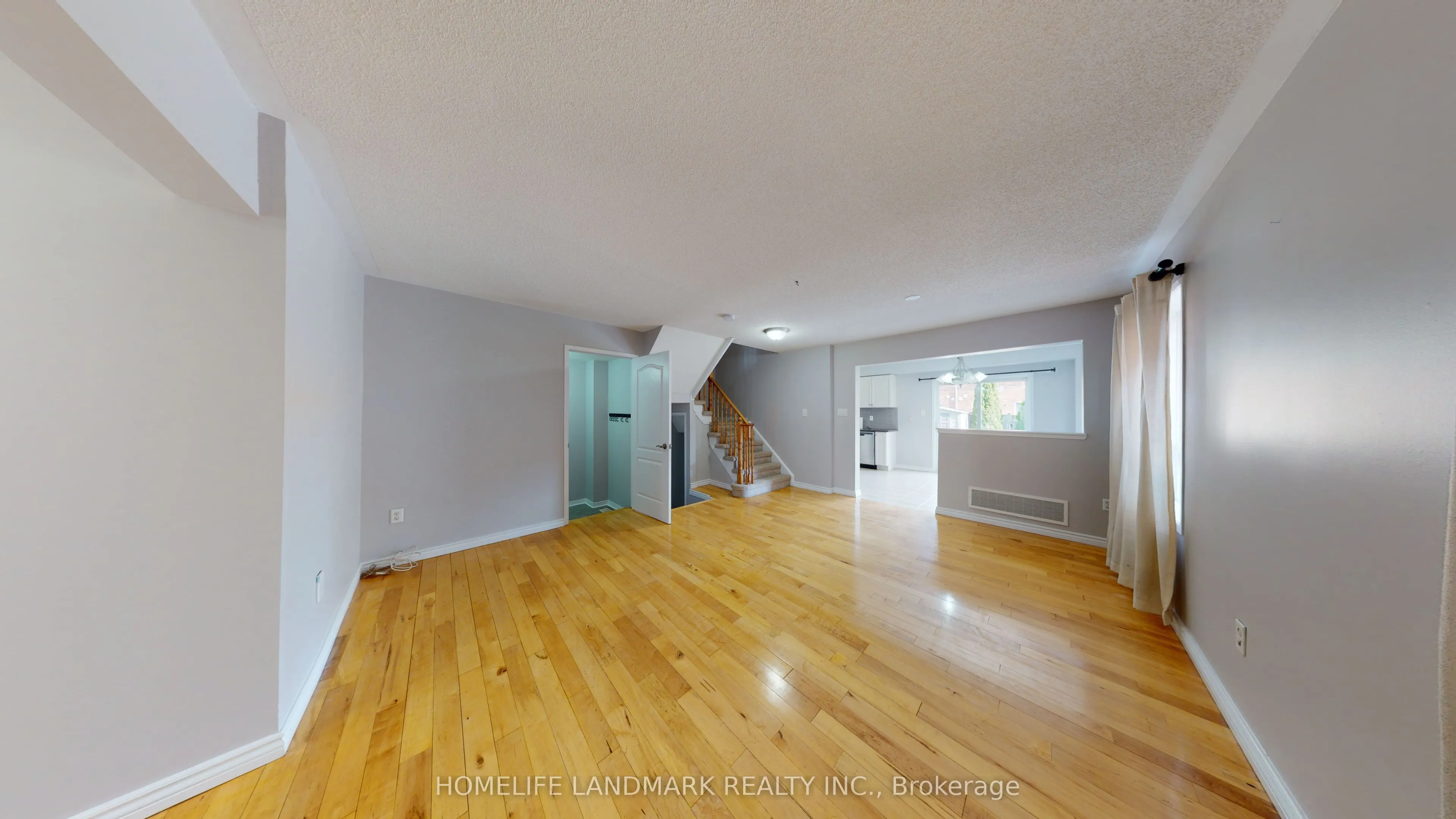 80 Presley Crescent