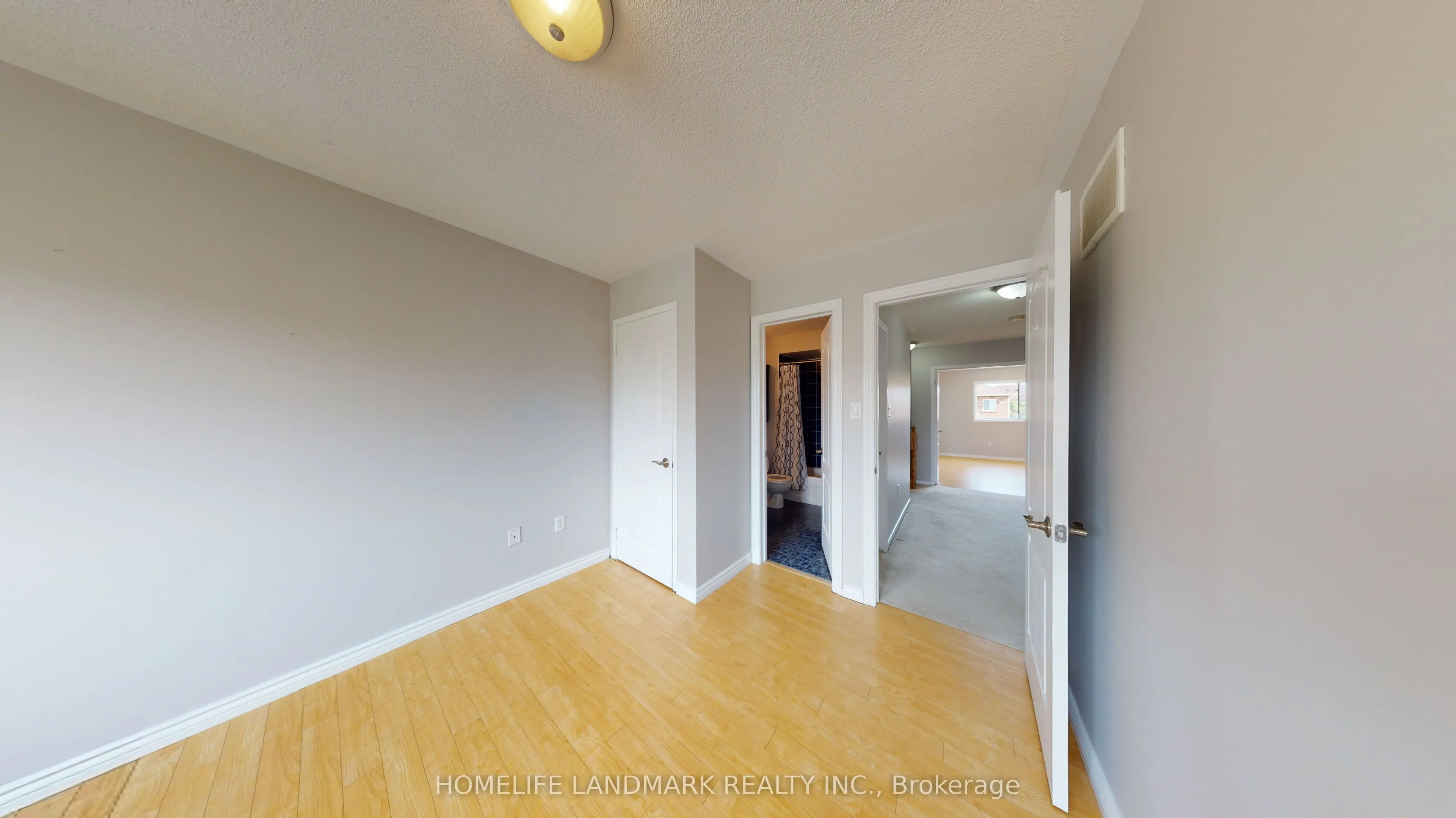 80 Presley Crescent