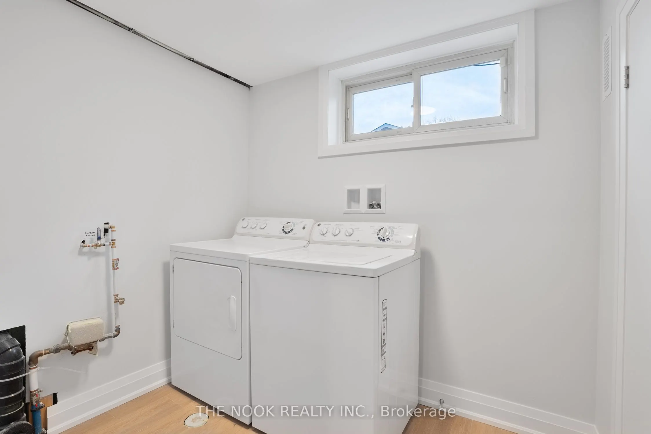 525 Larry Avenue, #Bsmt