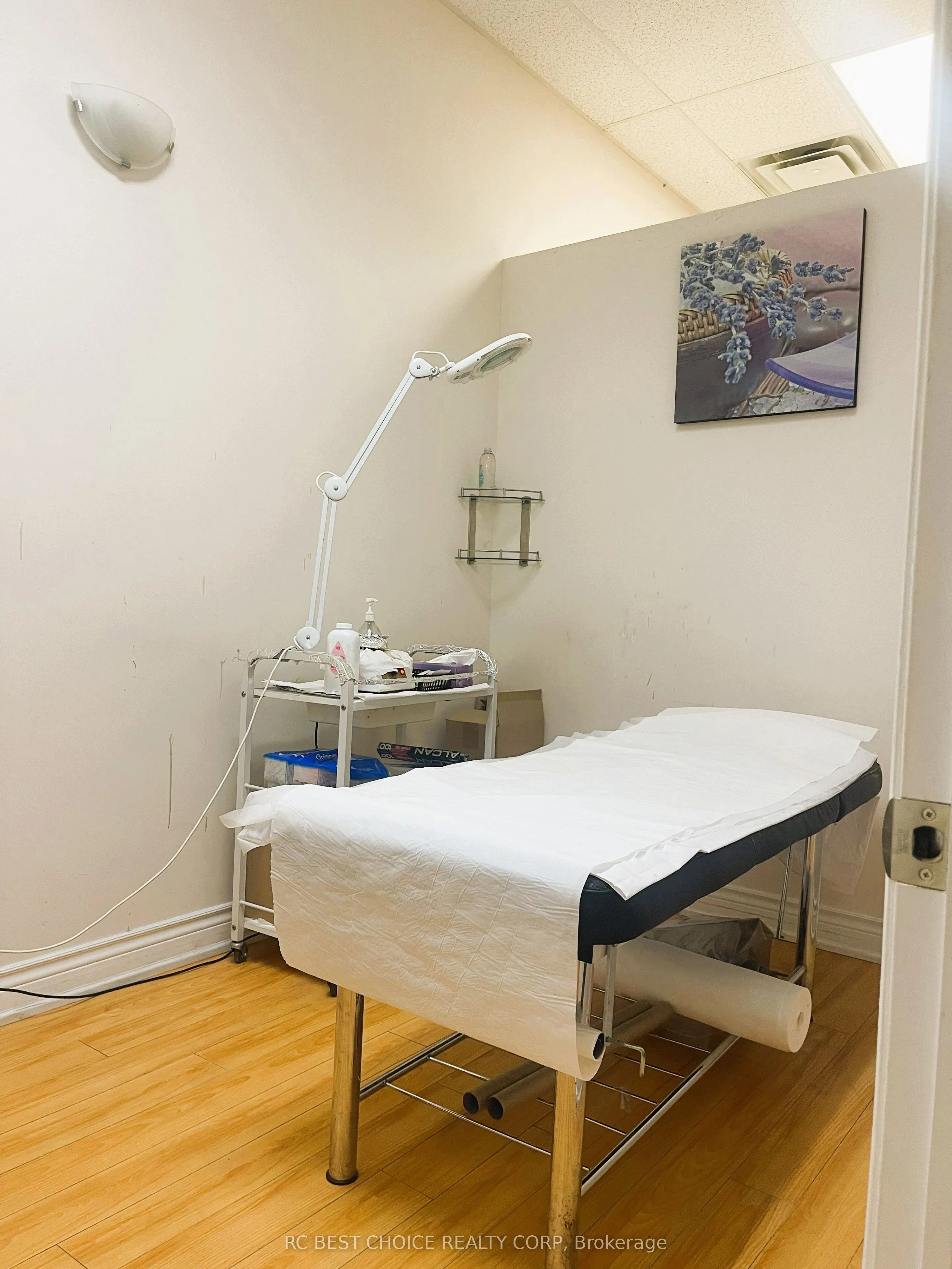 665 MARKHAM Road, #4