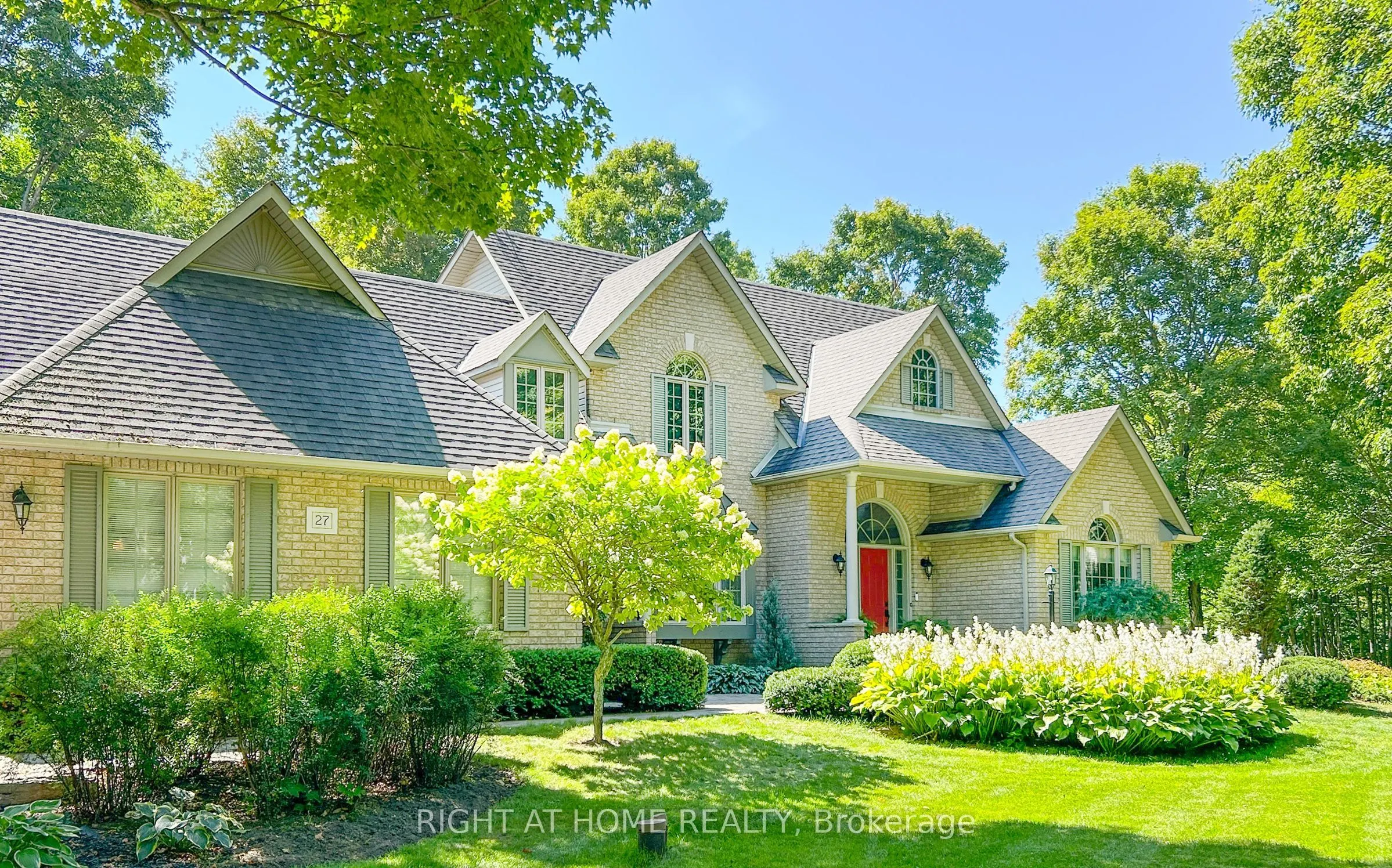 27 Timberlane Court