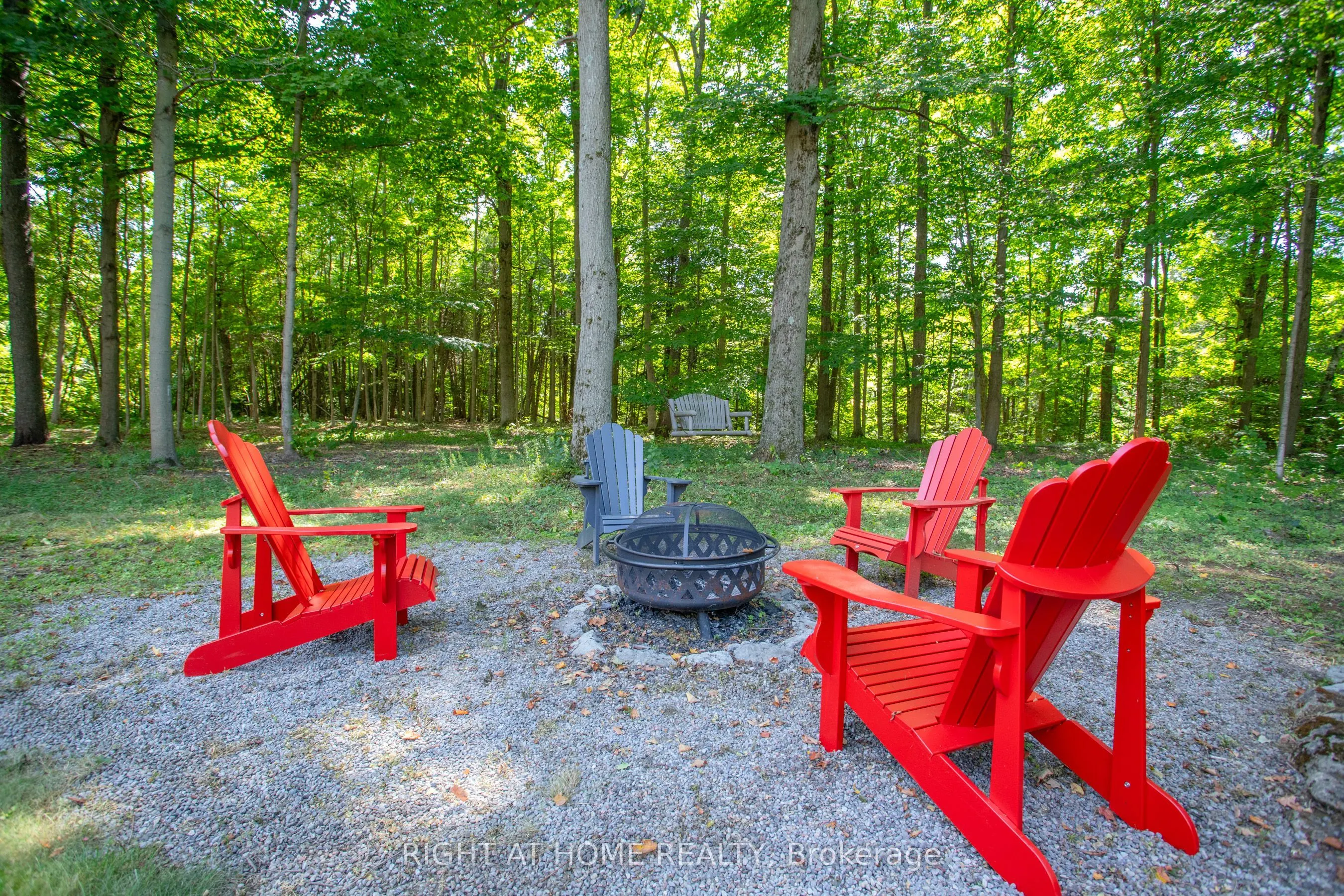 27 Timberlane Court