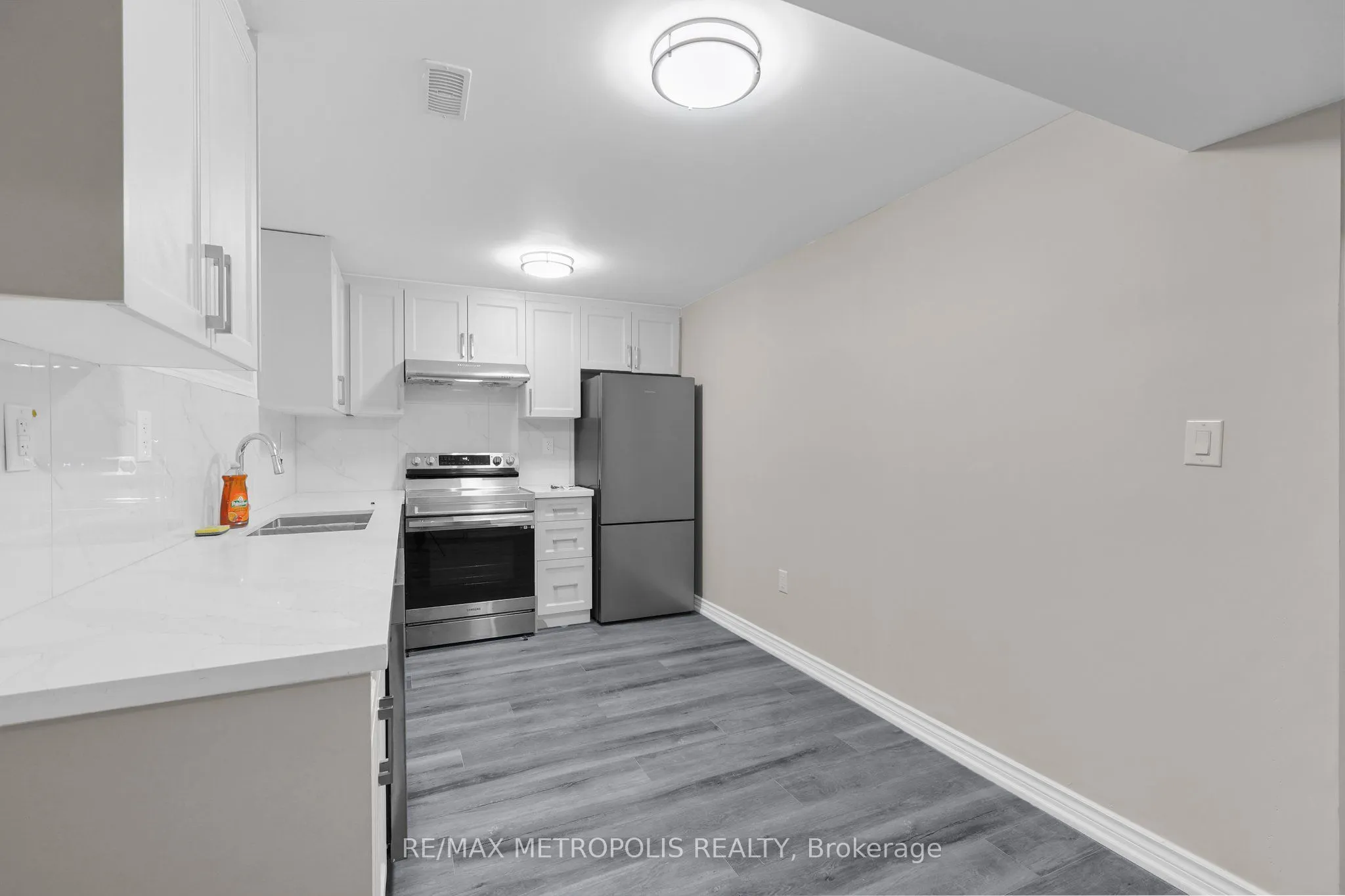 161 Windfields Farm Drive W, #BSMT