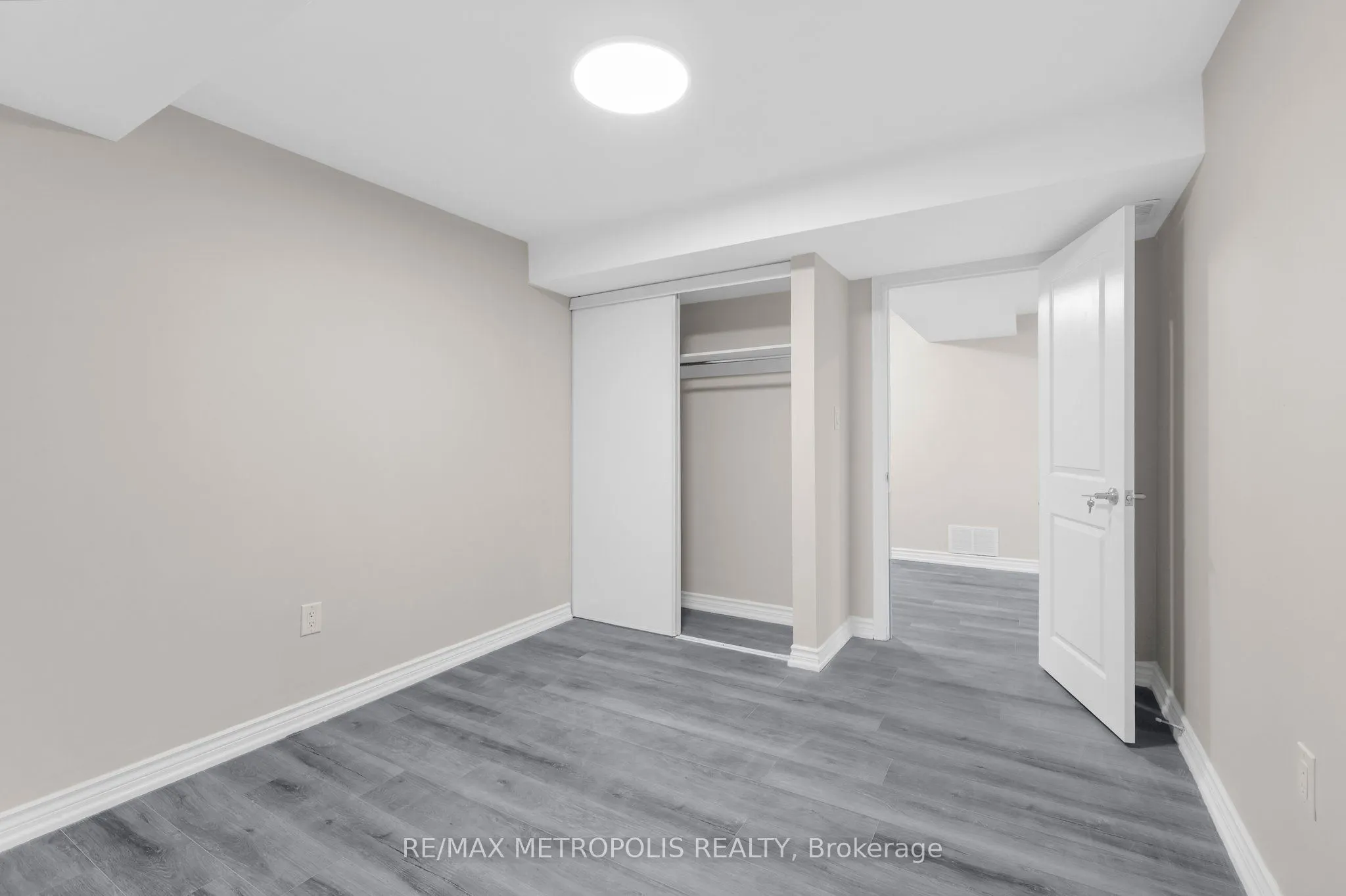 161 Windfields Farm Drive W, #BSMT