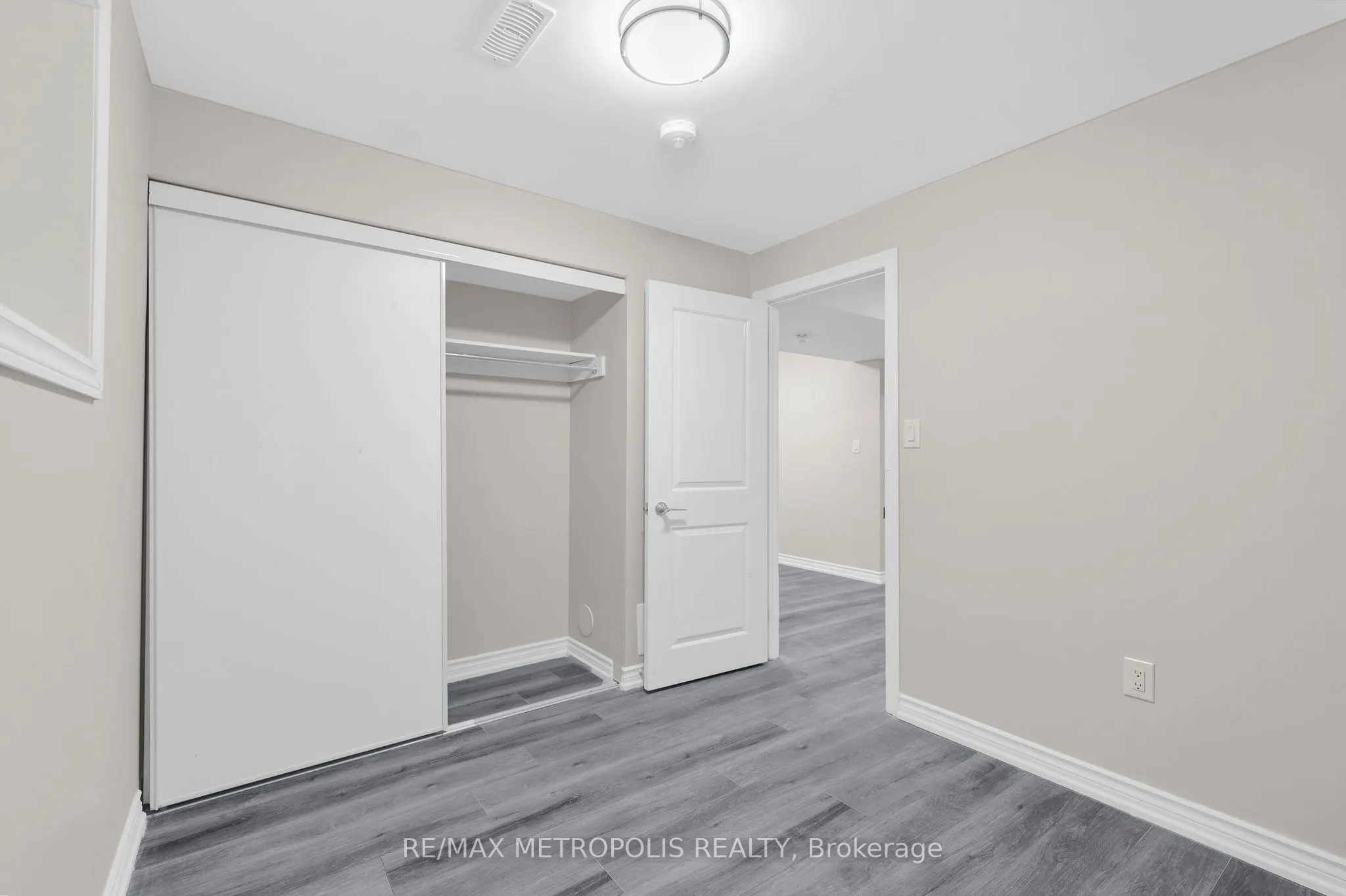 161 Windfields Farm Drive W, #BSMT