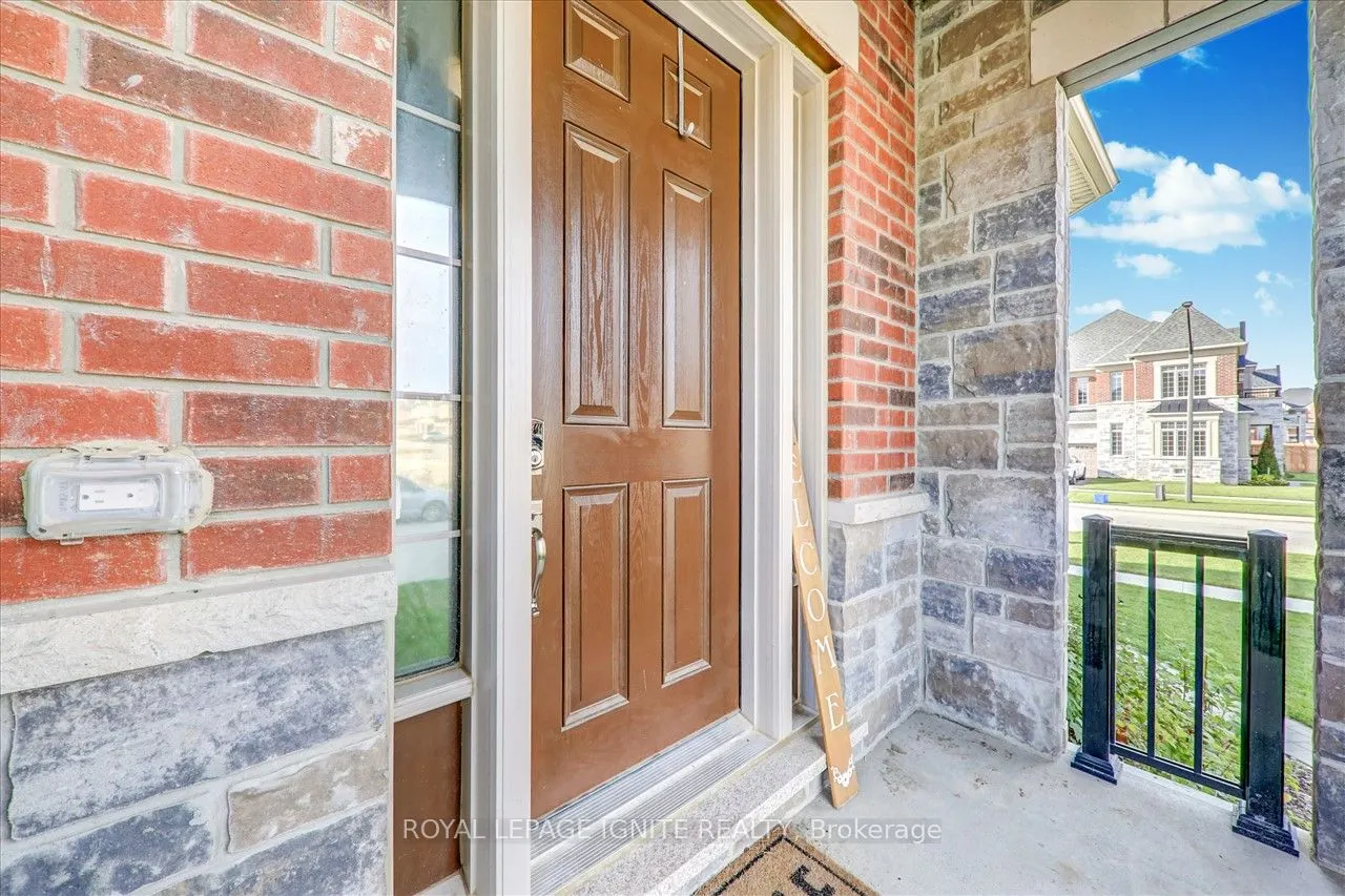 23 Christine Elliott Avenue