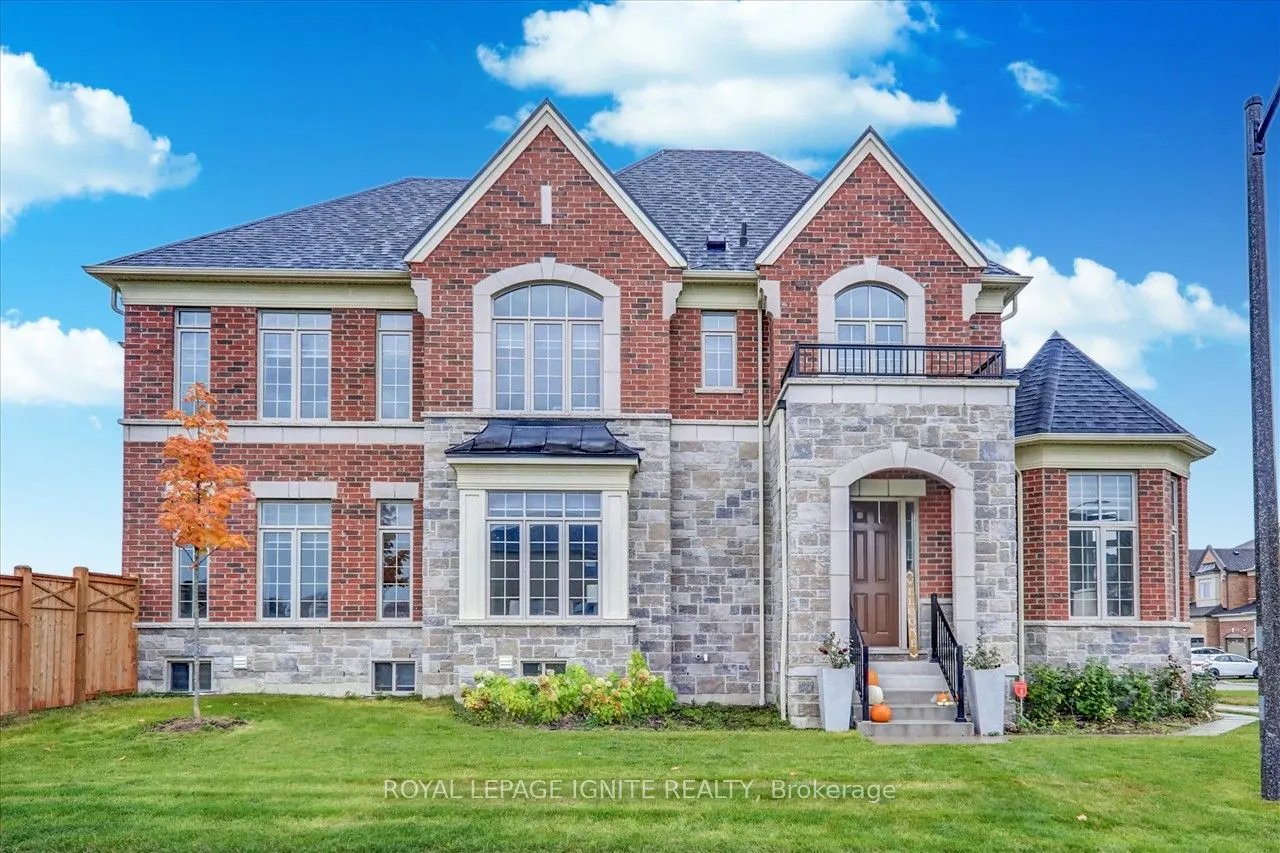 23 Christine Elliott Avenue