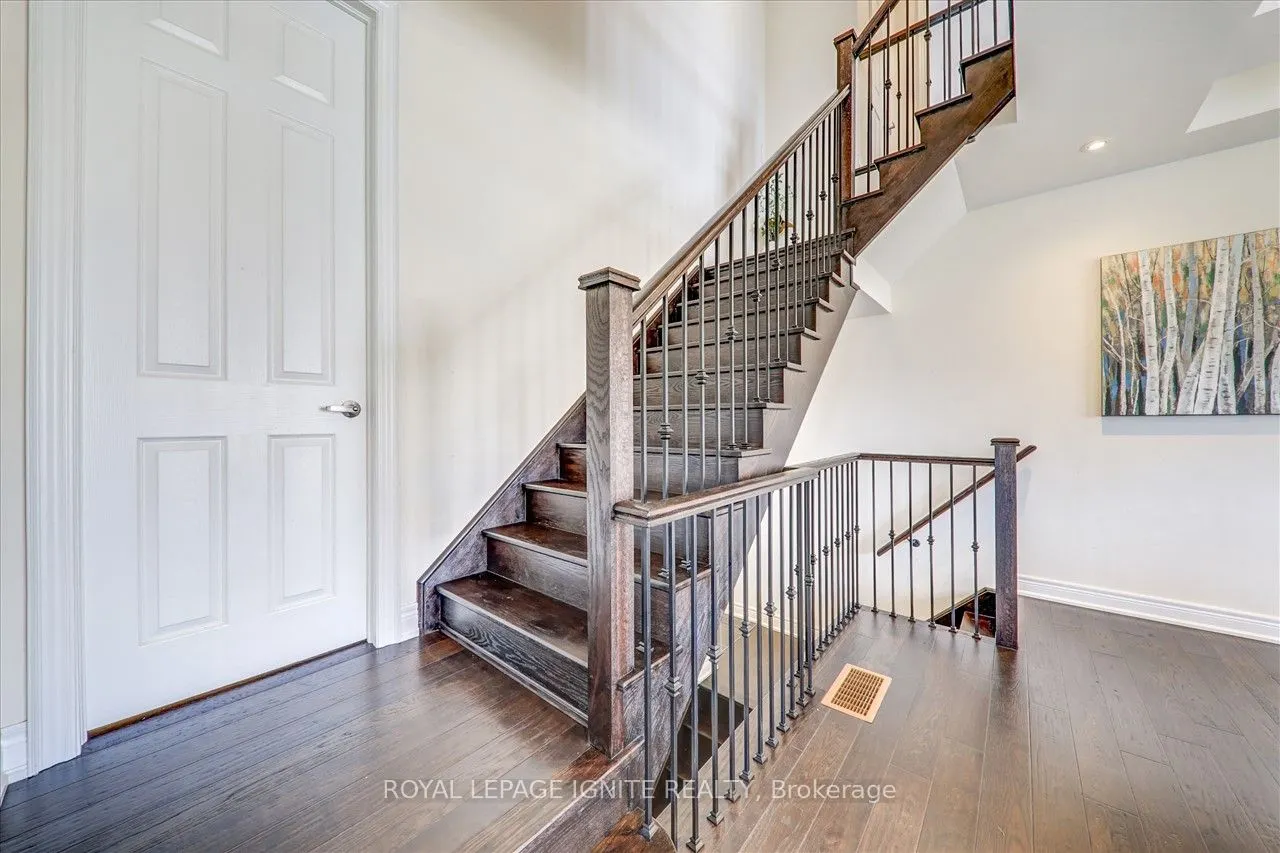23 Christine Elliott Avenue