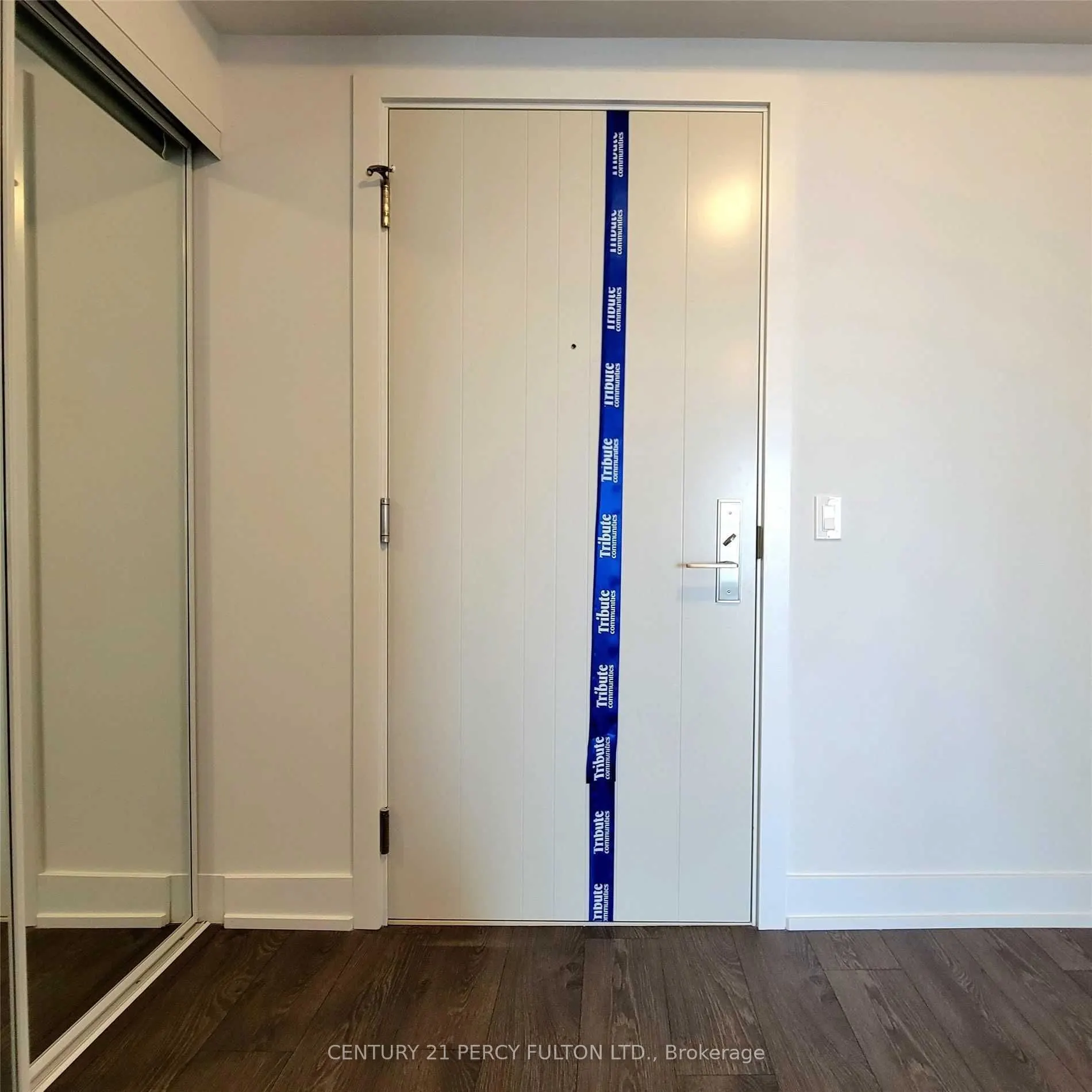 2550 Simcoe Street N, #2217