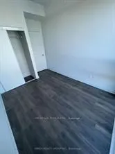 10 Meadowglen Place, #902