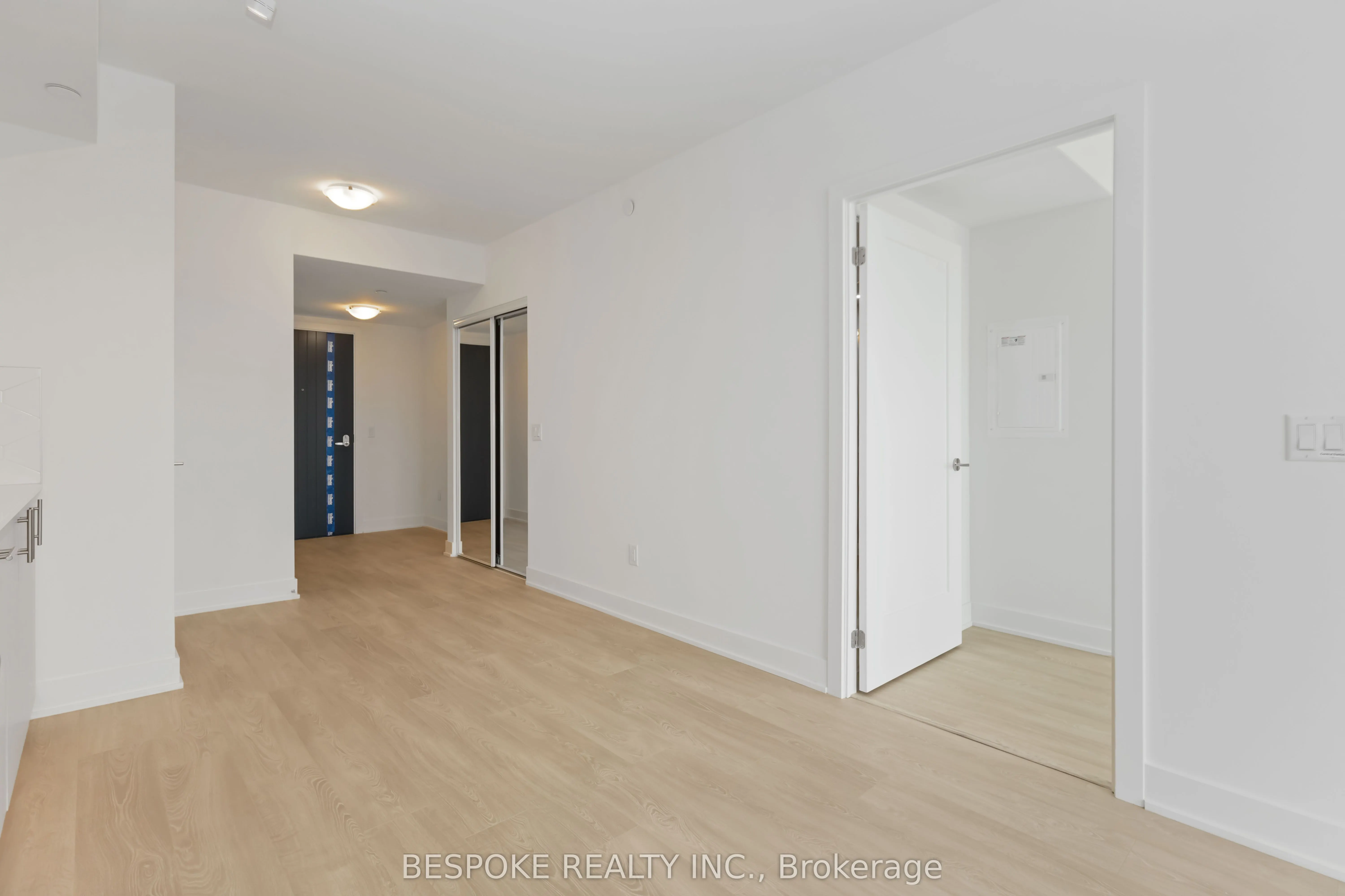 2425 Simcoe Street N, #1431