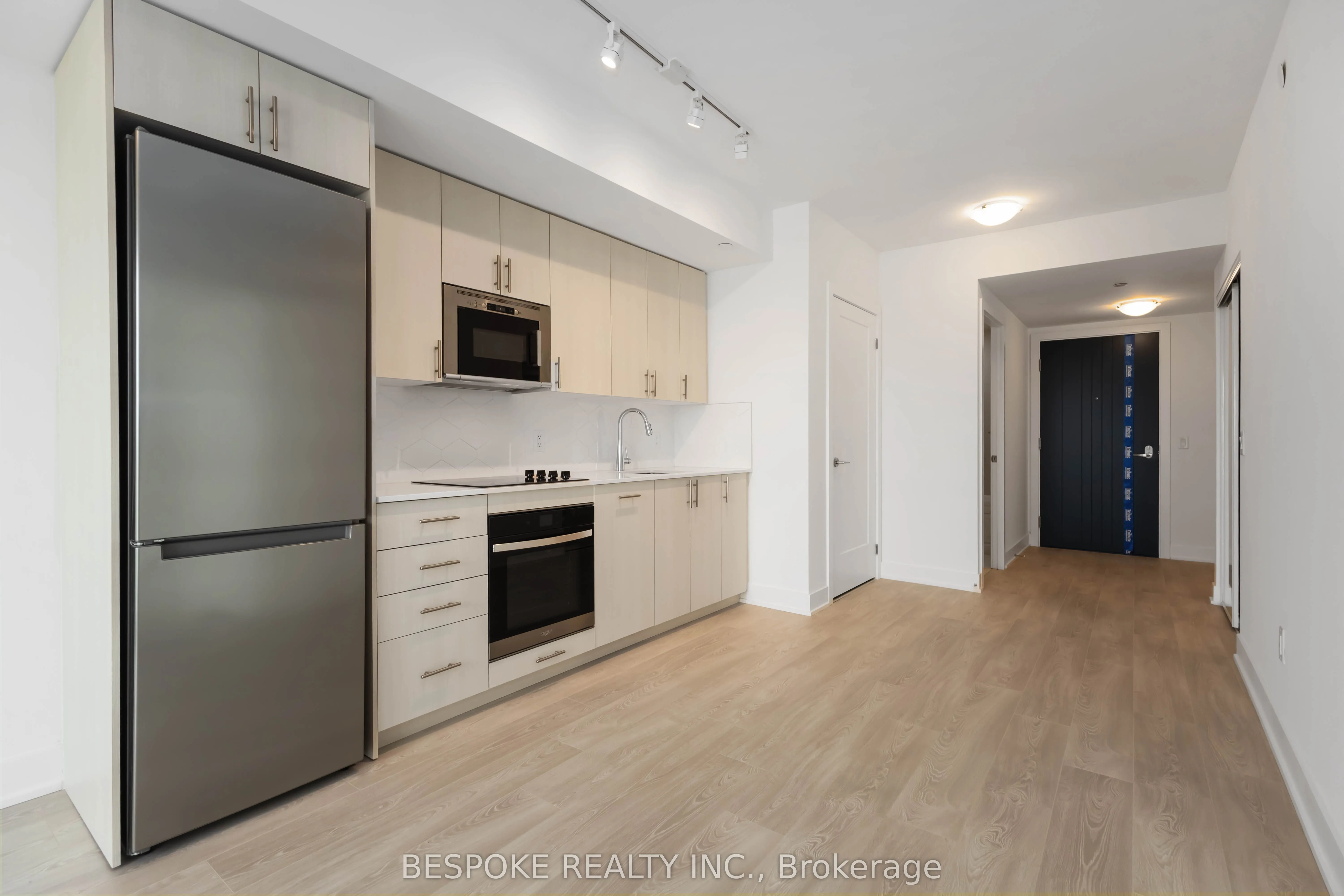 2425 Simcoe Street N, #1431
