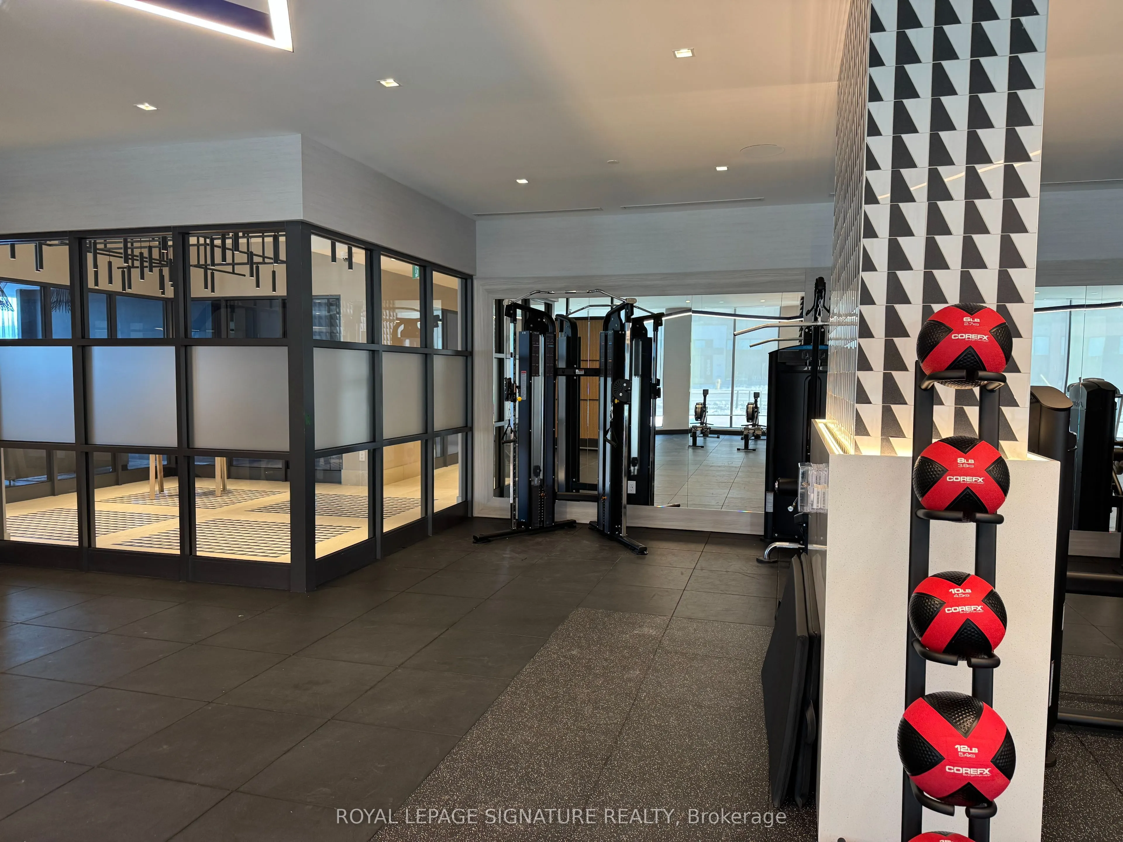 2545 Simcoe Street N, #1513