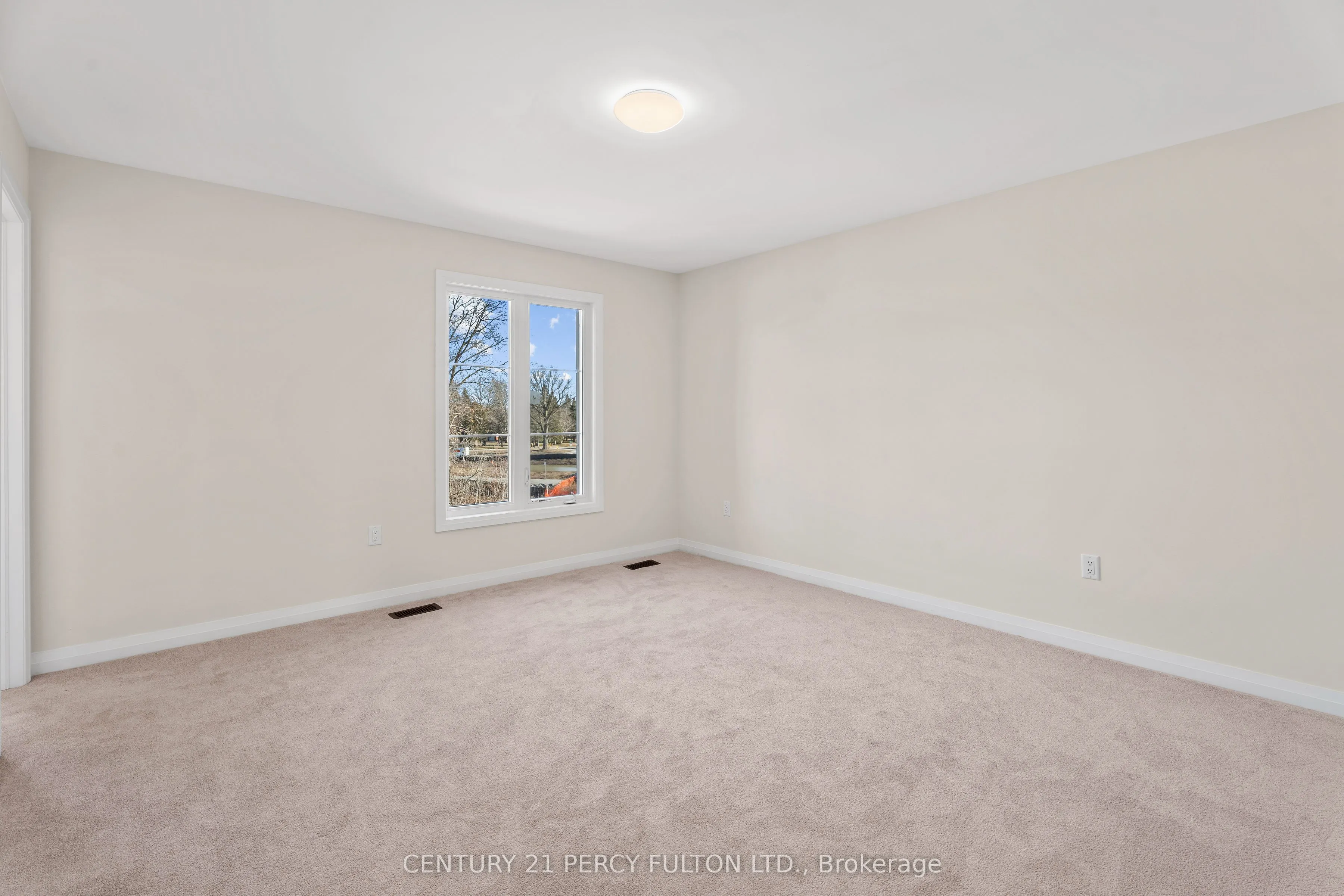 26 Coote Court
