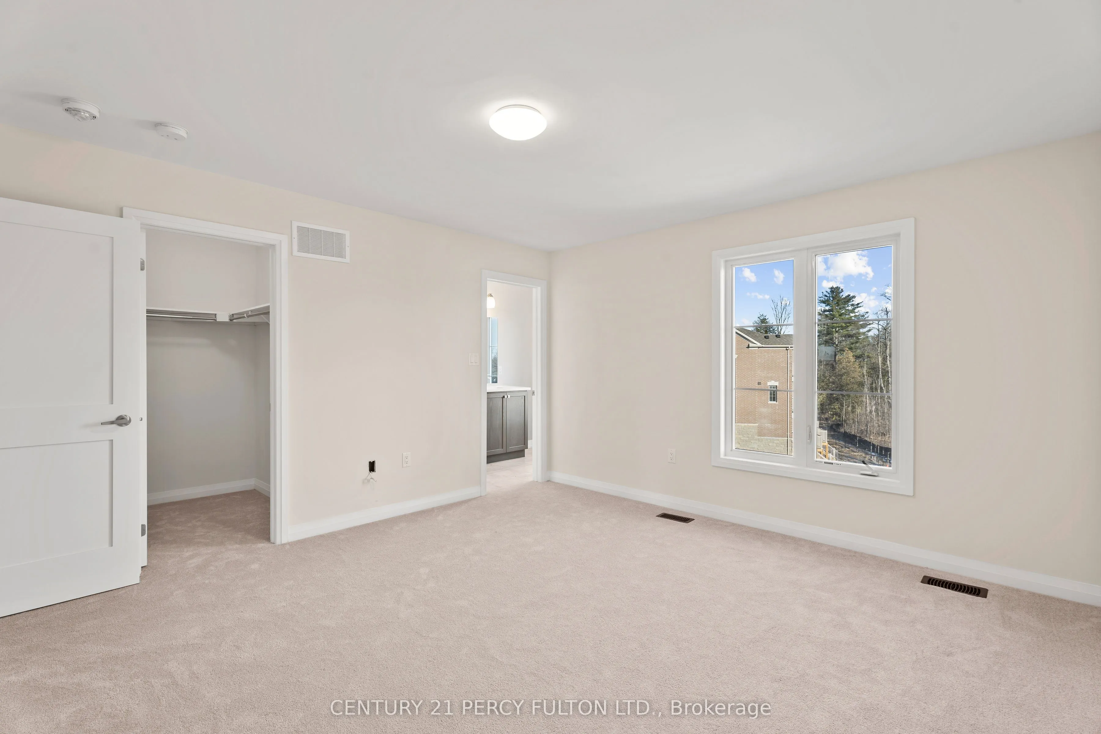 26 Coote Court