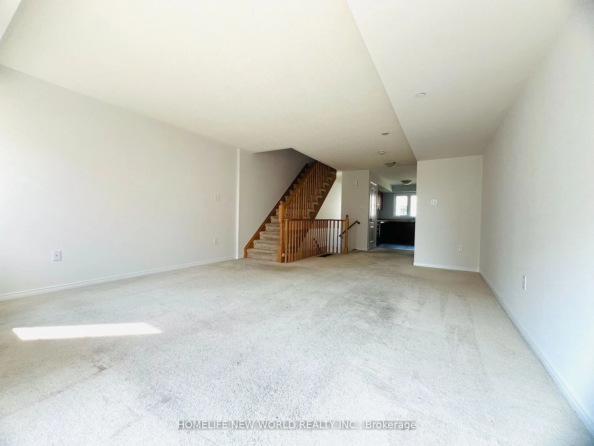 2616 Deputy Minister Path, #99