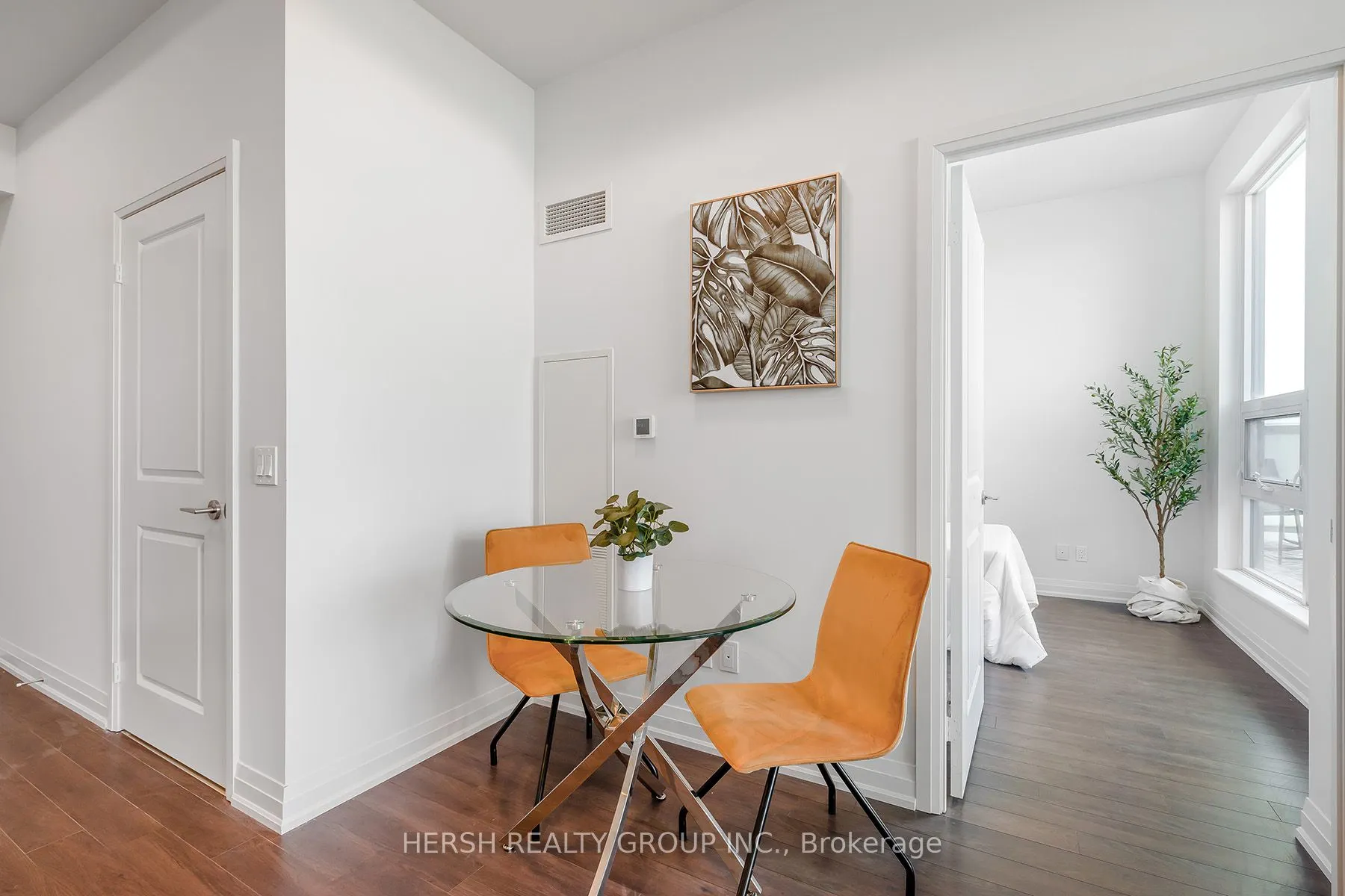 10 Meadowglen Place, #PH1