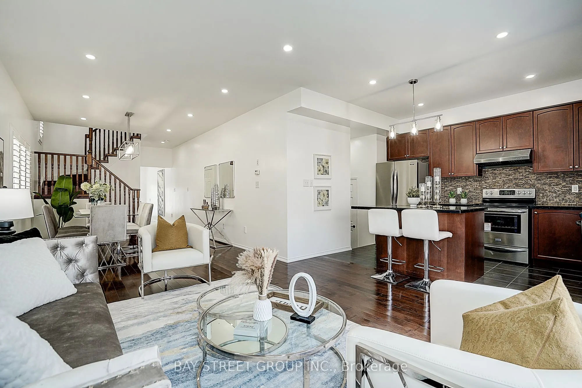 6 Holroyd Street