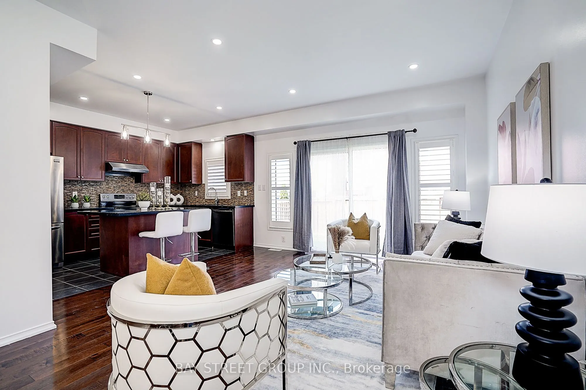 6 Holroyd Street
