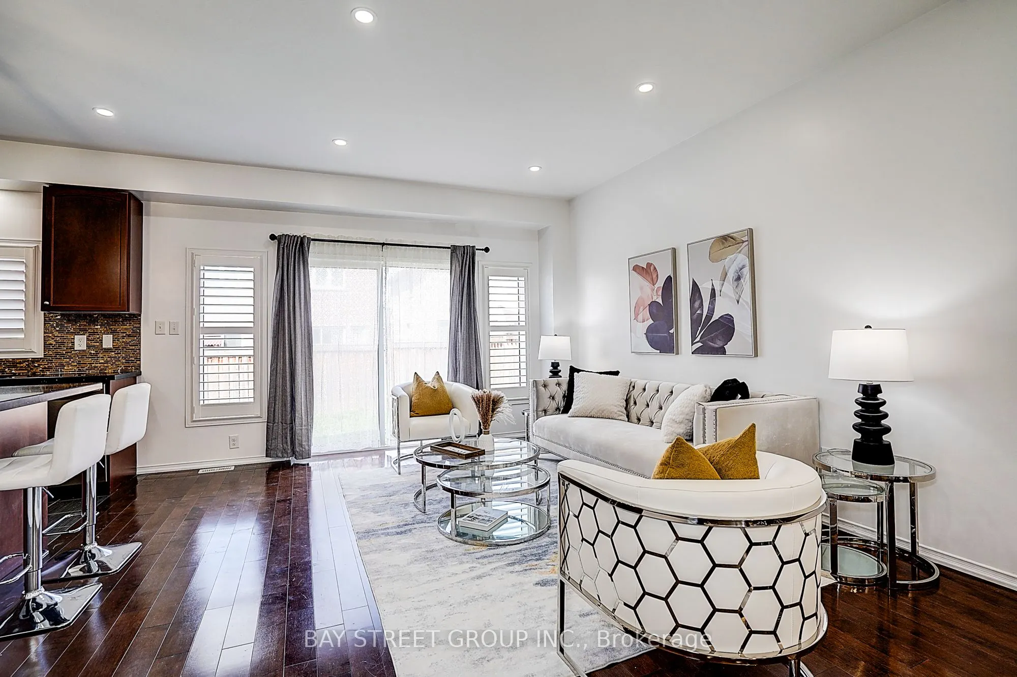 6 Holroyd Street