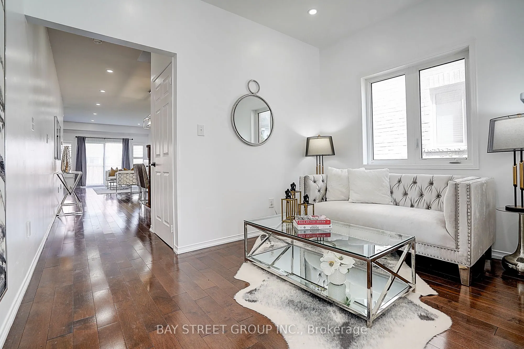 6 Holroyd Street