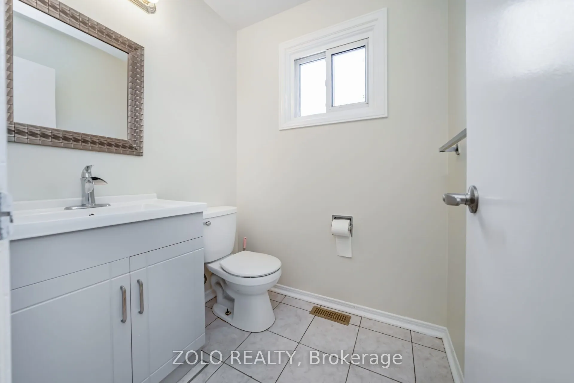 136 Goldhawk Trail