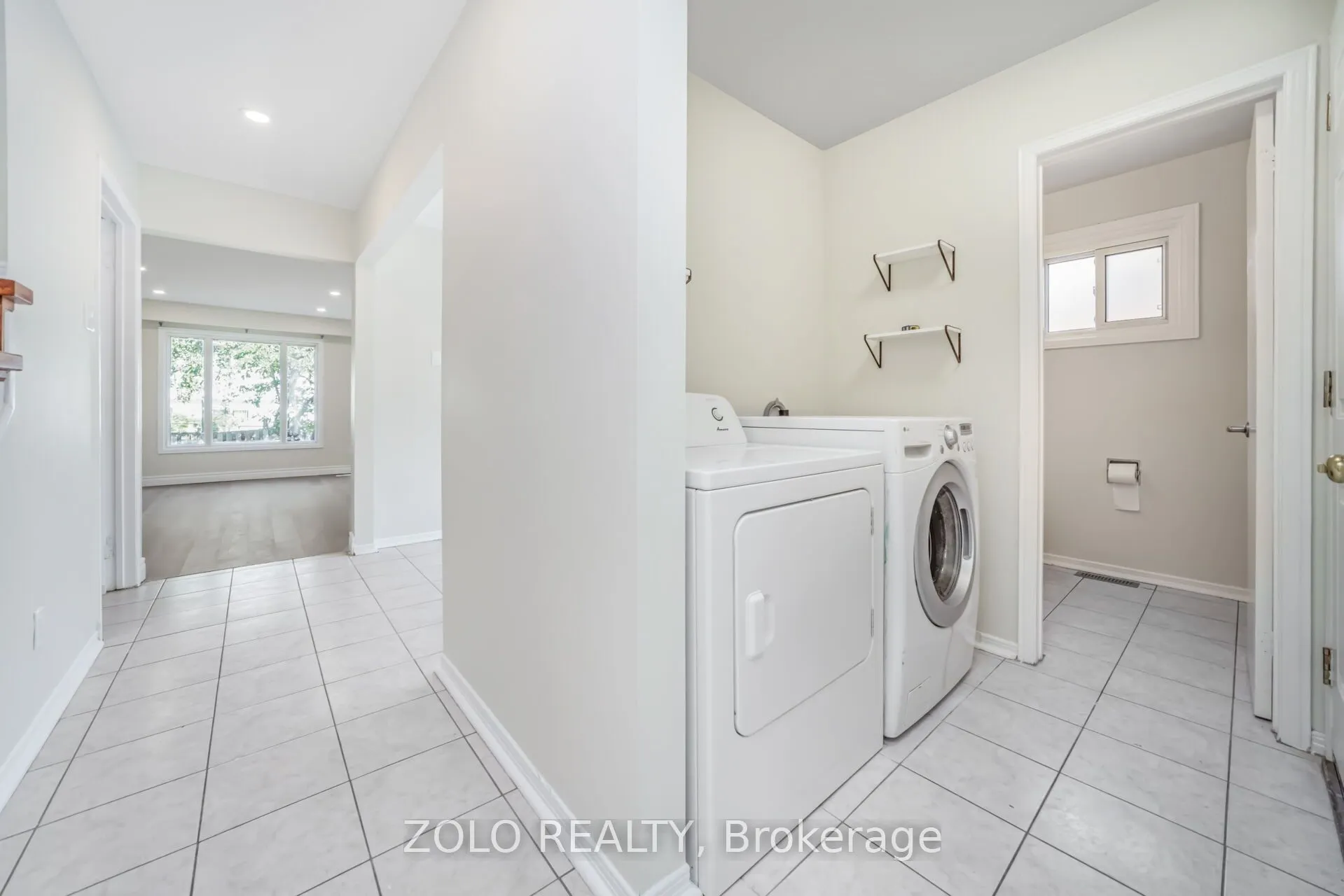 136 Goldhawk Trail