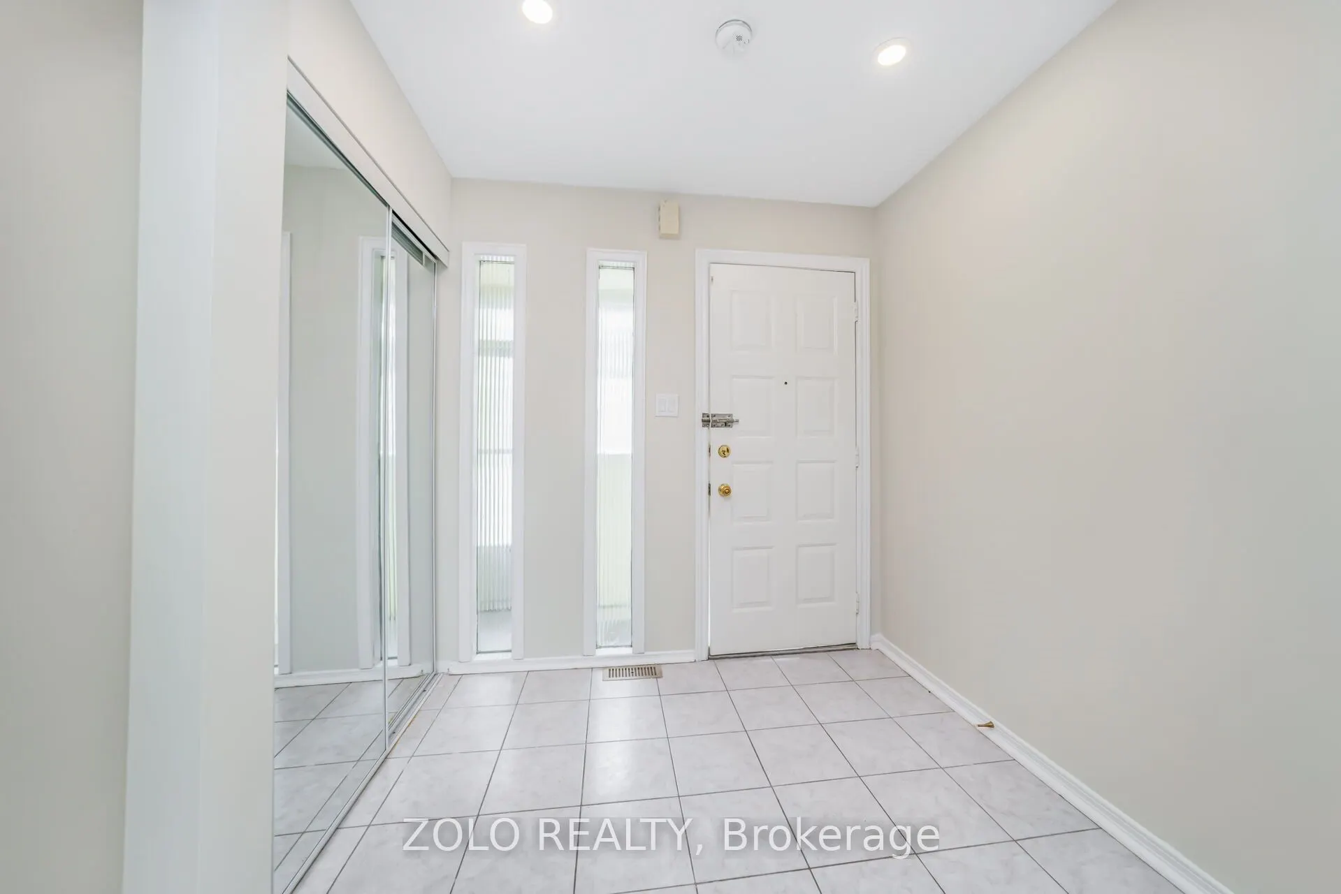 136 Goldhawk Trail