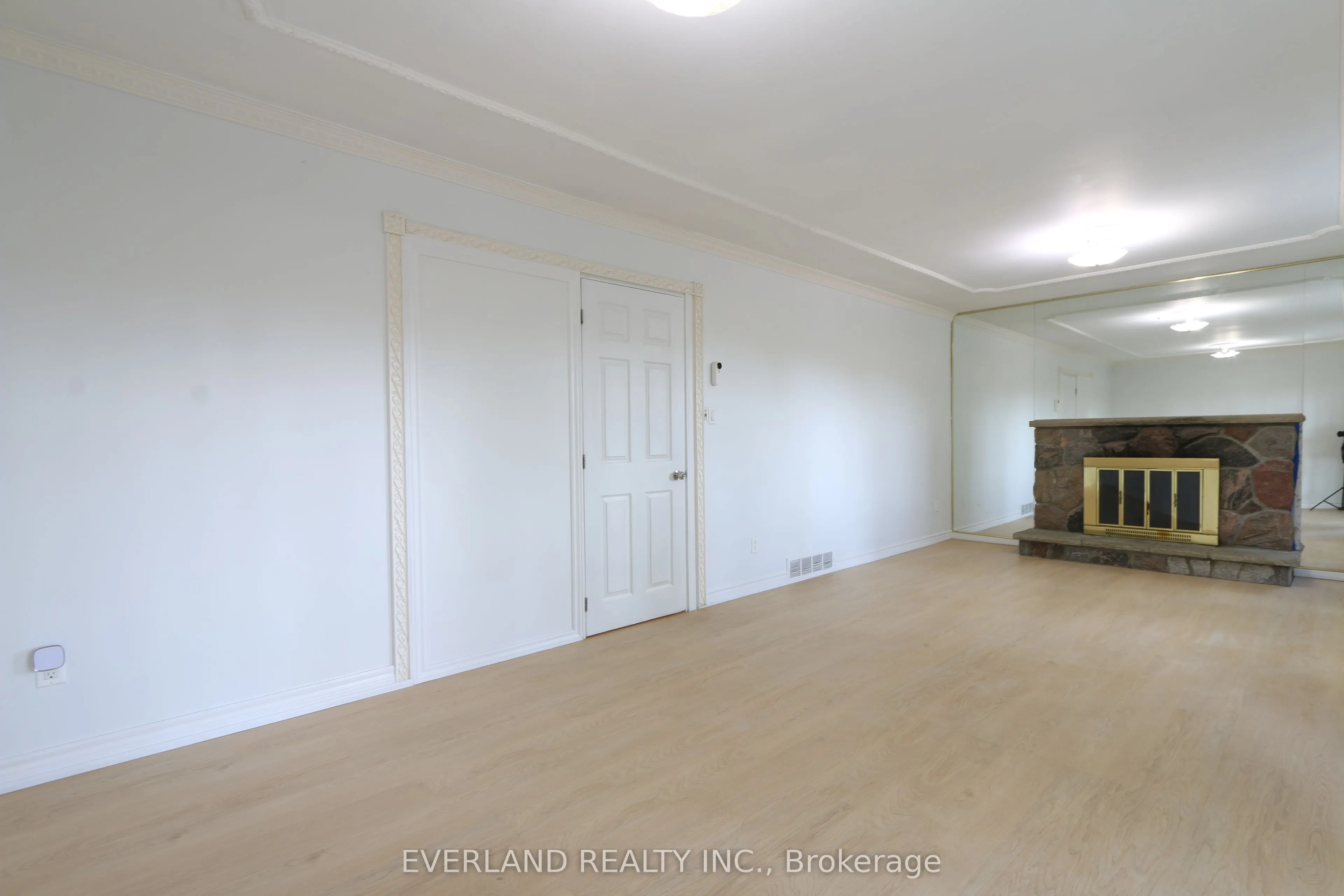 73 Shellamwood Trail, #Upper Level