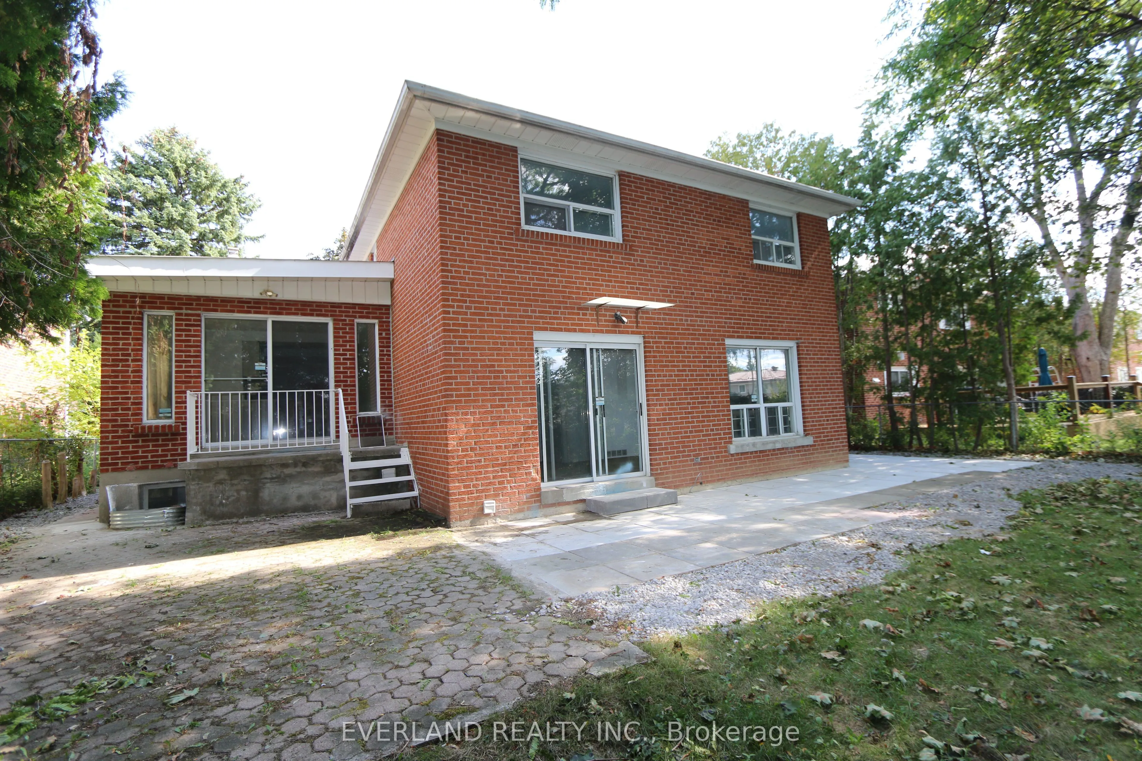 73 Shellamwood Trail, #Upper Level