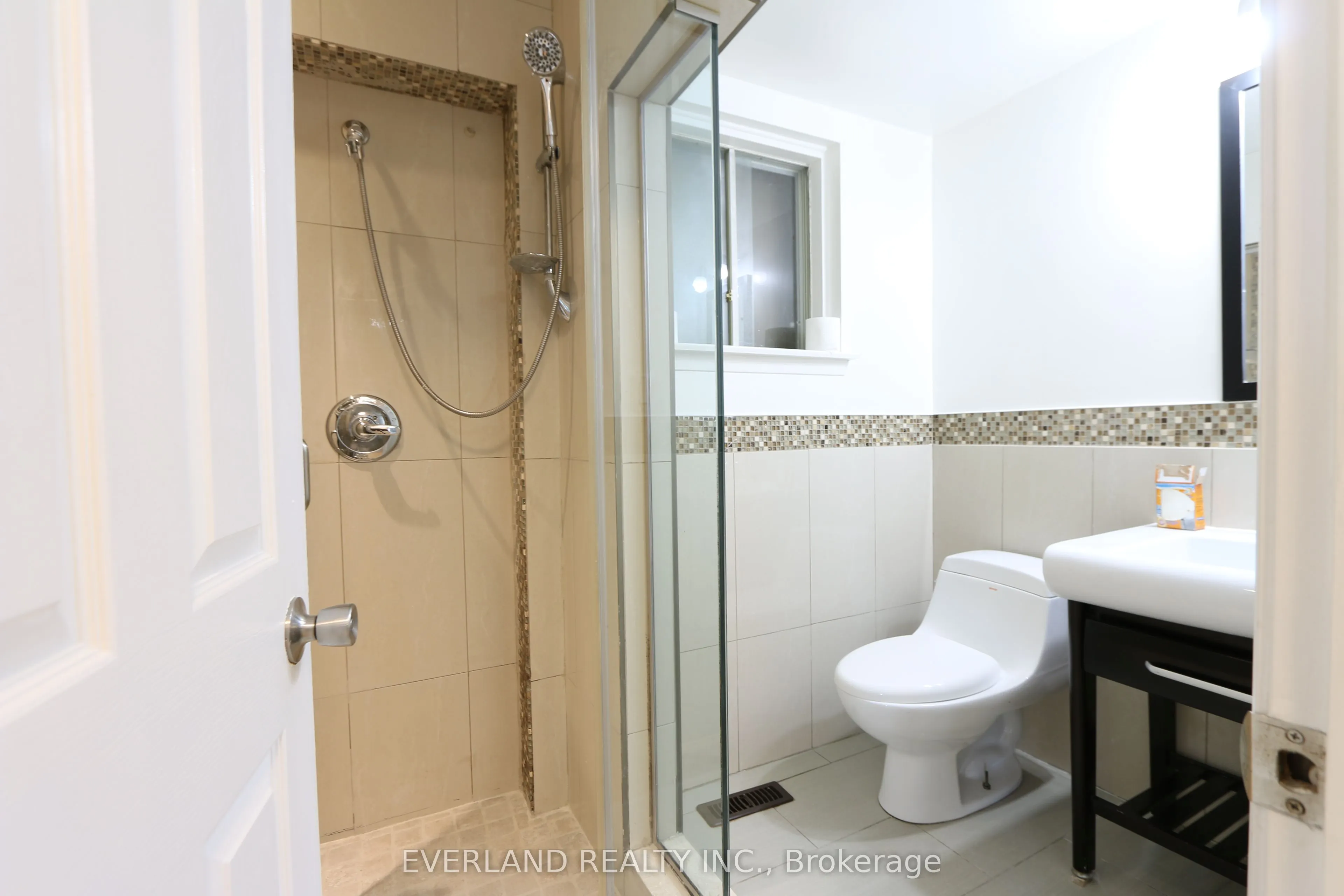 73 Shellamwood Trail, #Upper Level