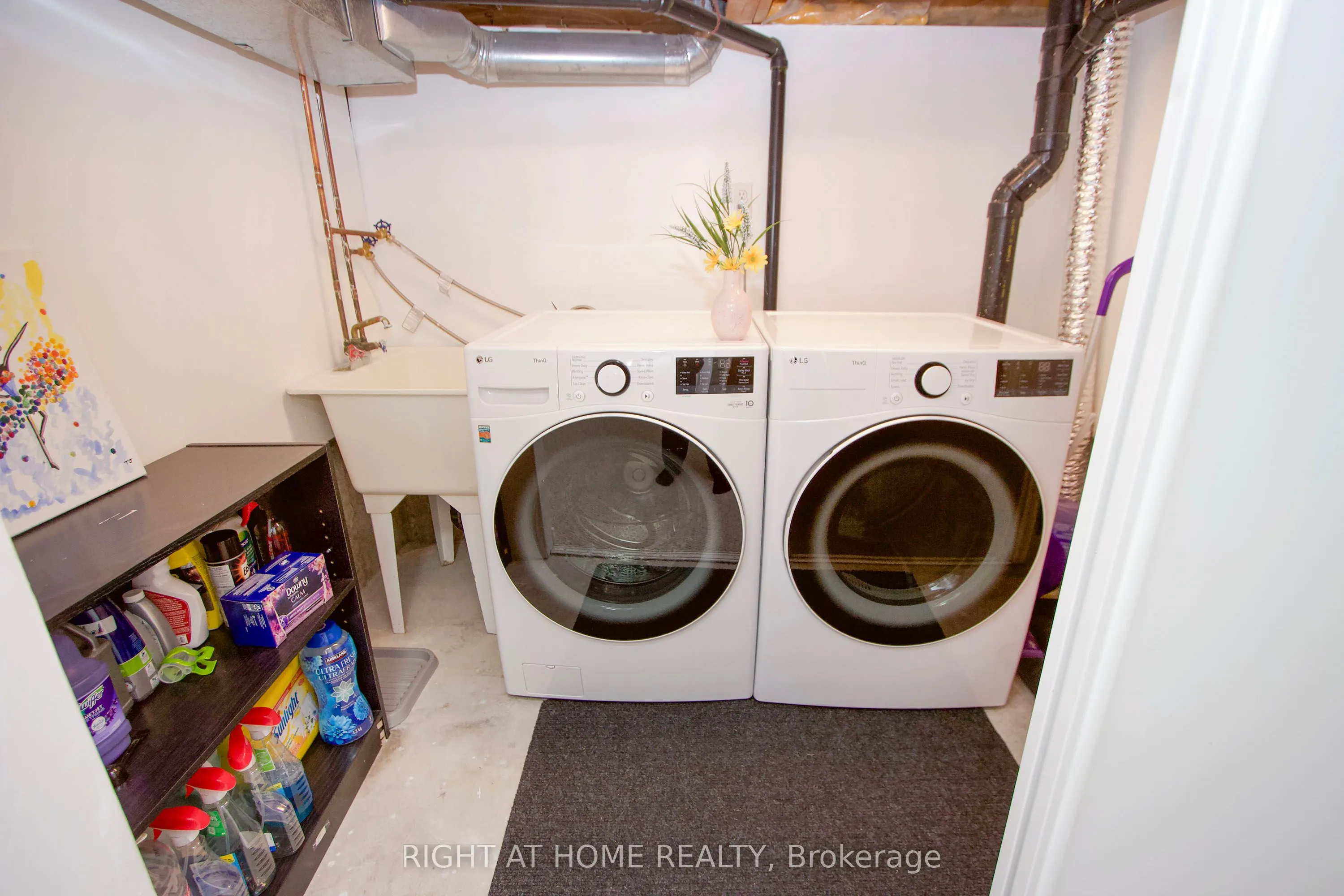 10 Bassett Boulevard, #204