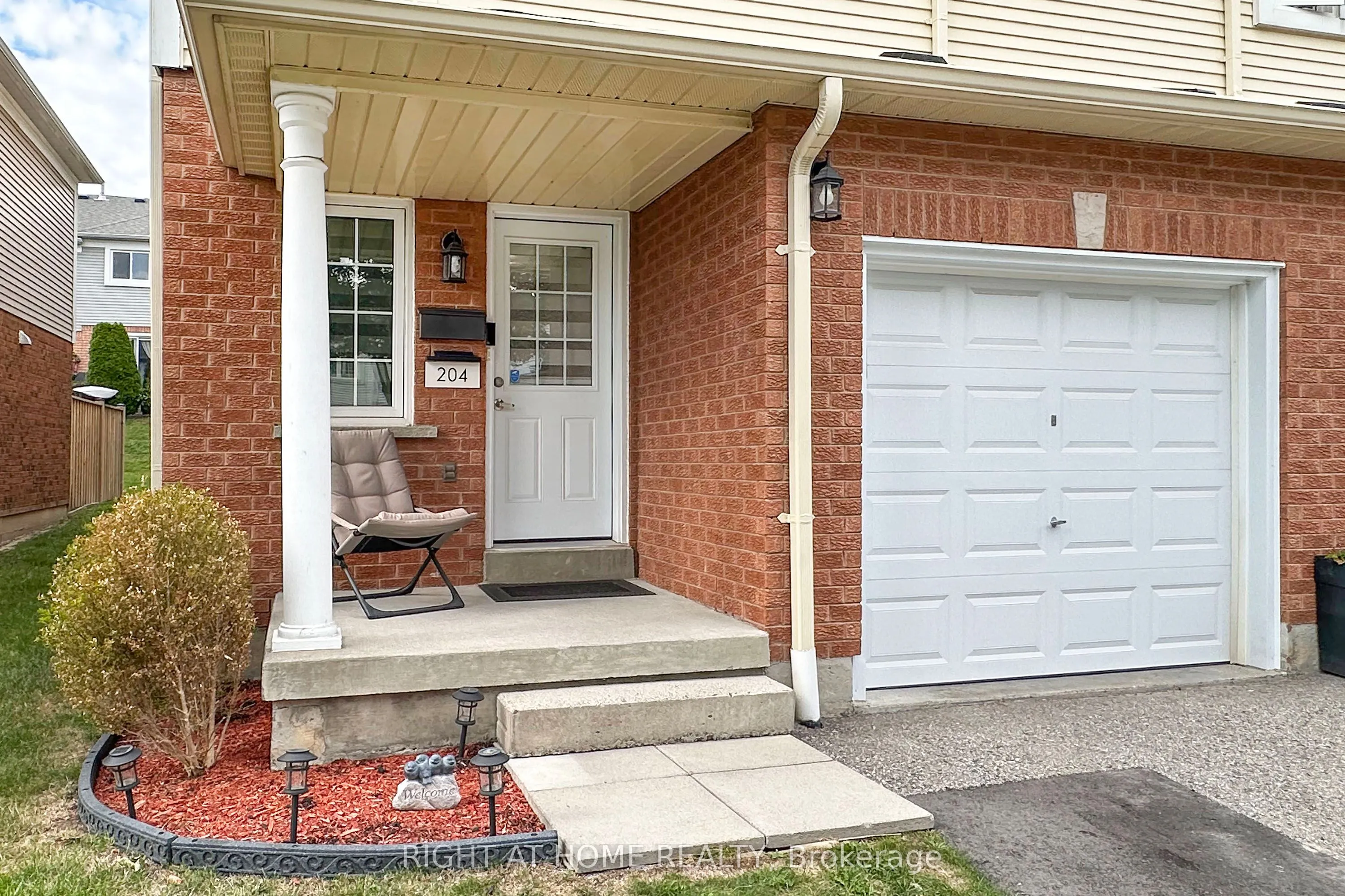 10 Bassett Boulevard, #204