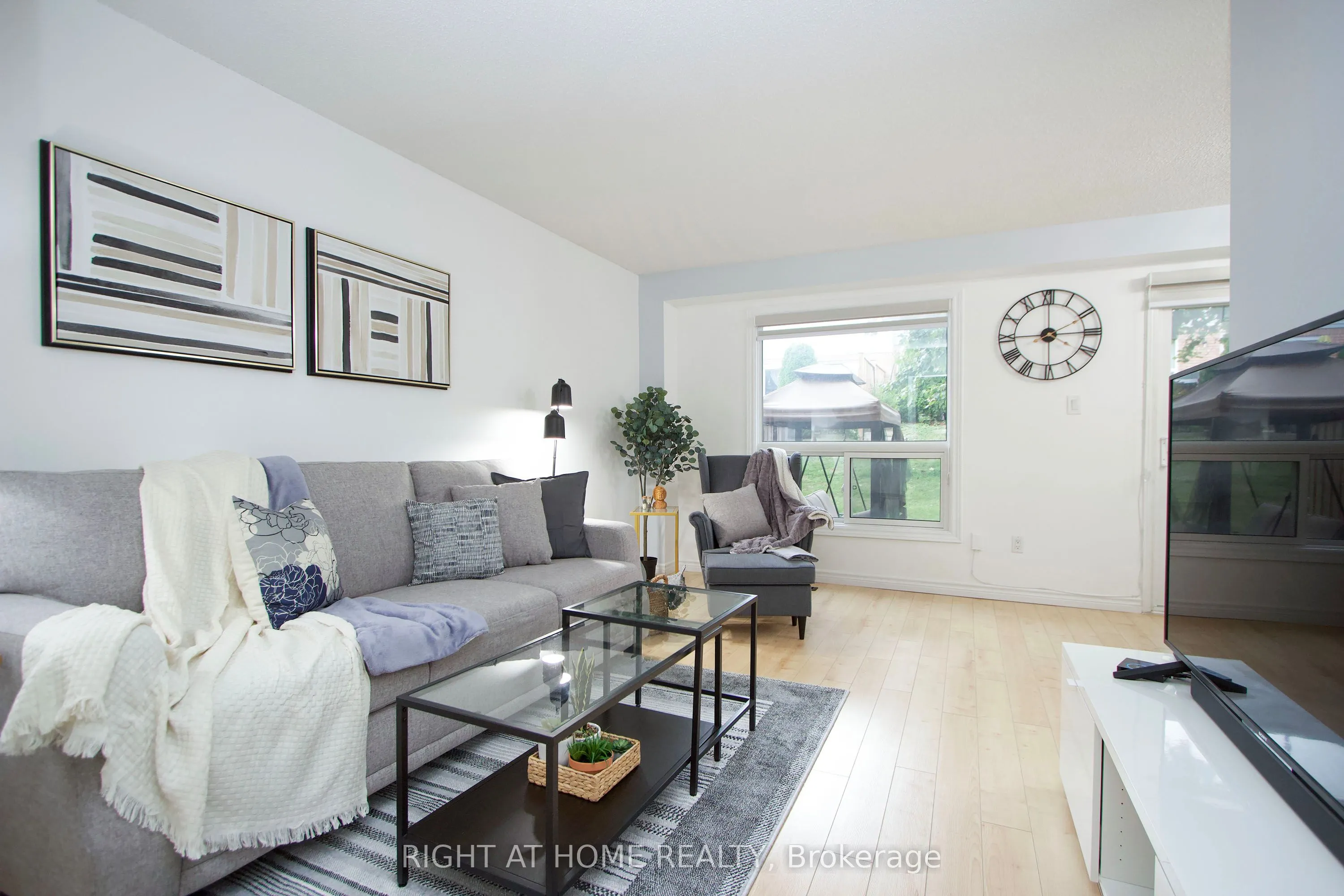 10 Bassett Boulevard, #204