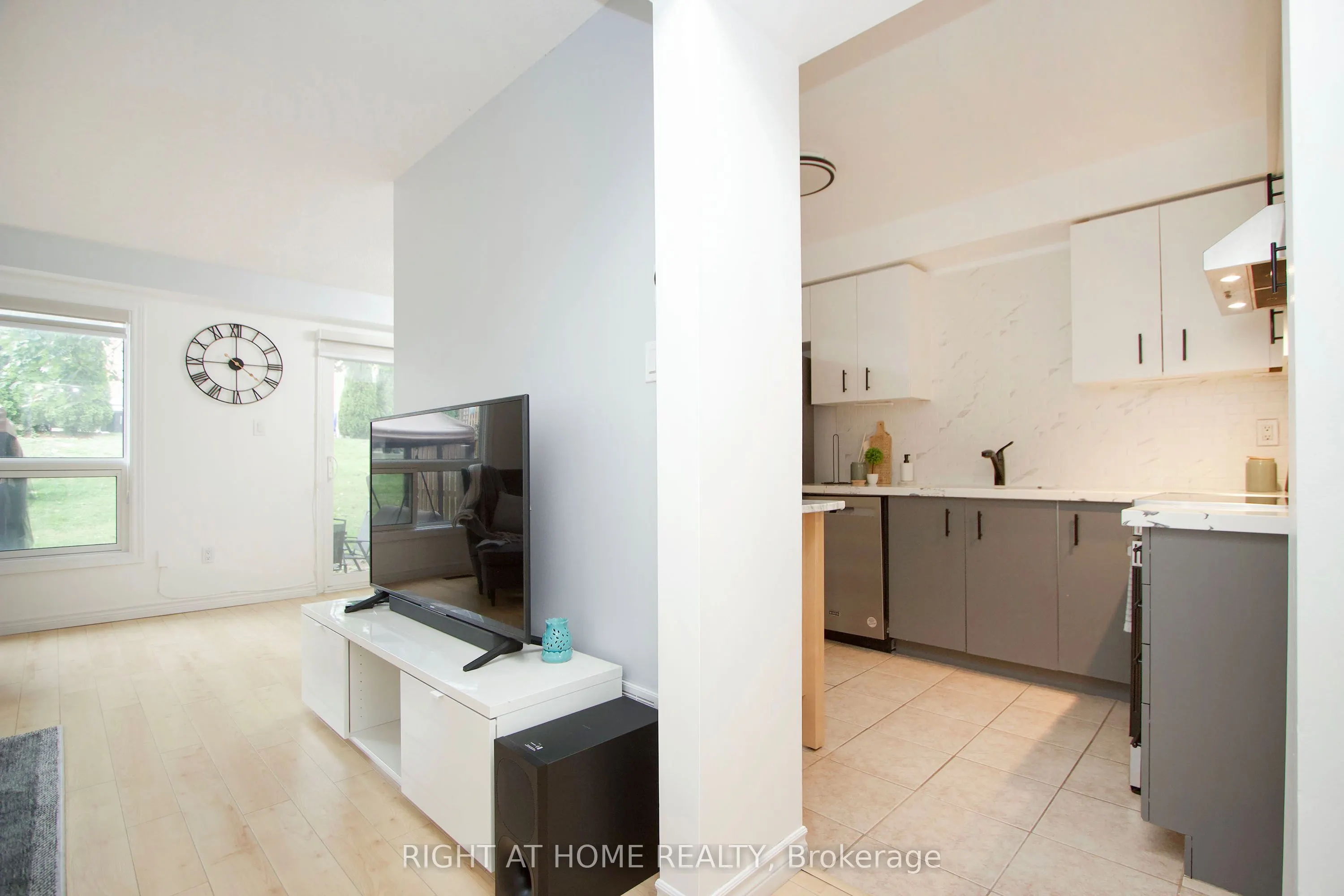 10 Bassett Boulevard, #204