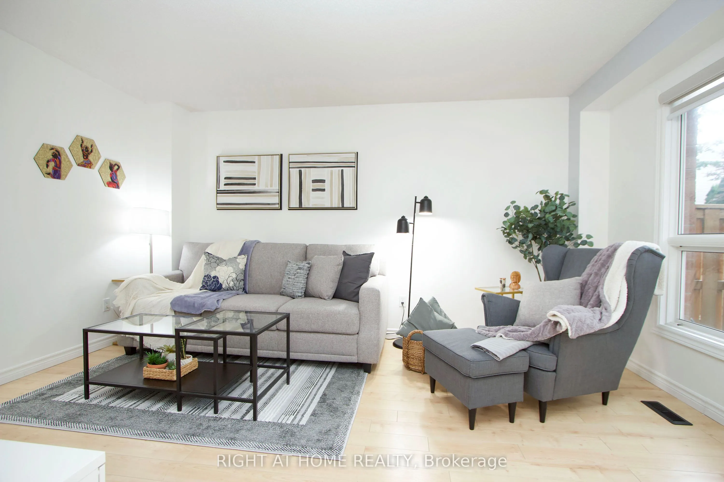 10 Bassett Boulevard, #204