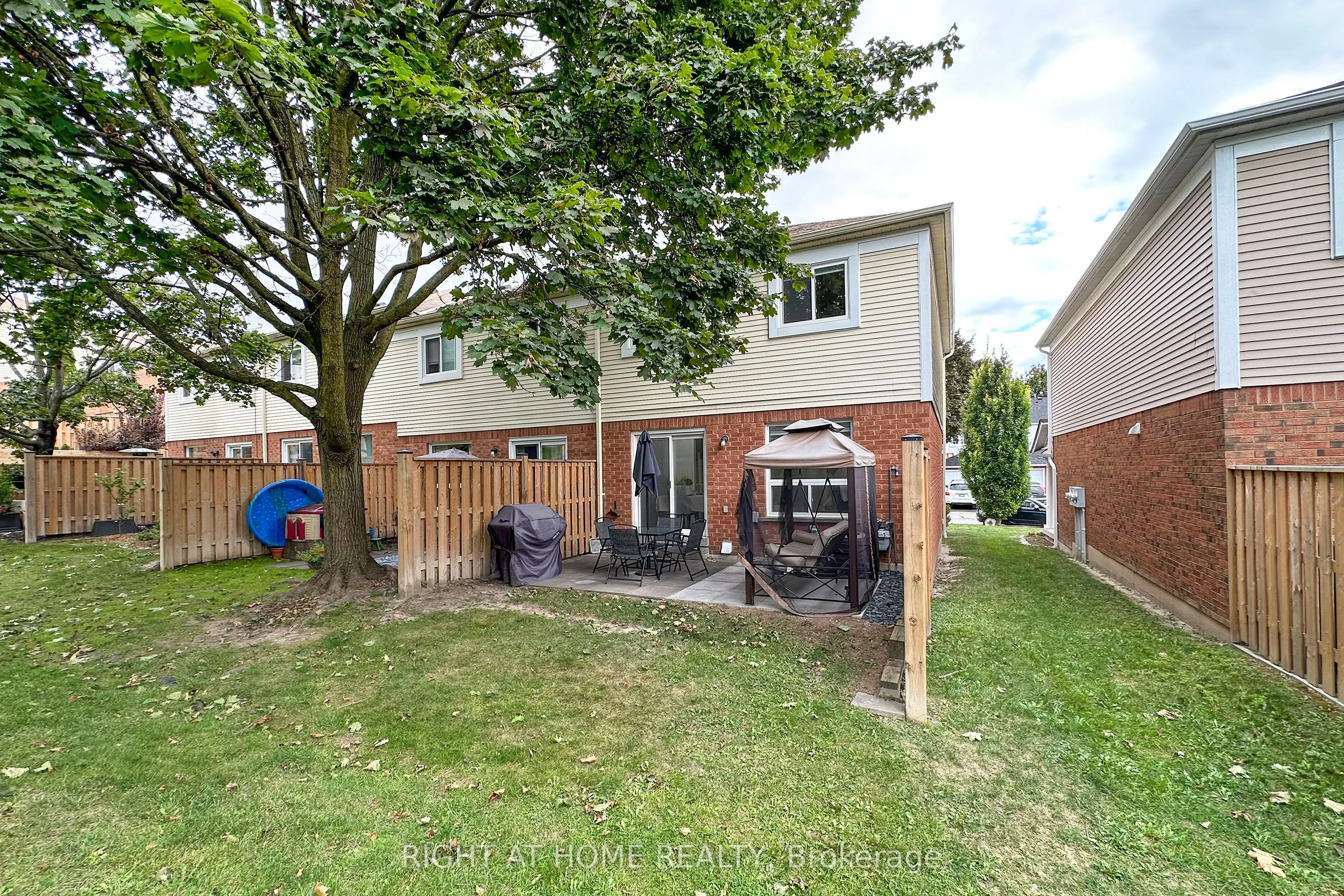 10 Bassett Boulevard, #204