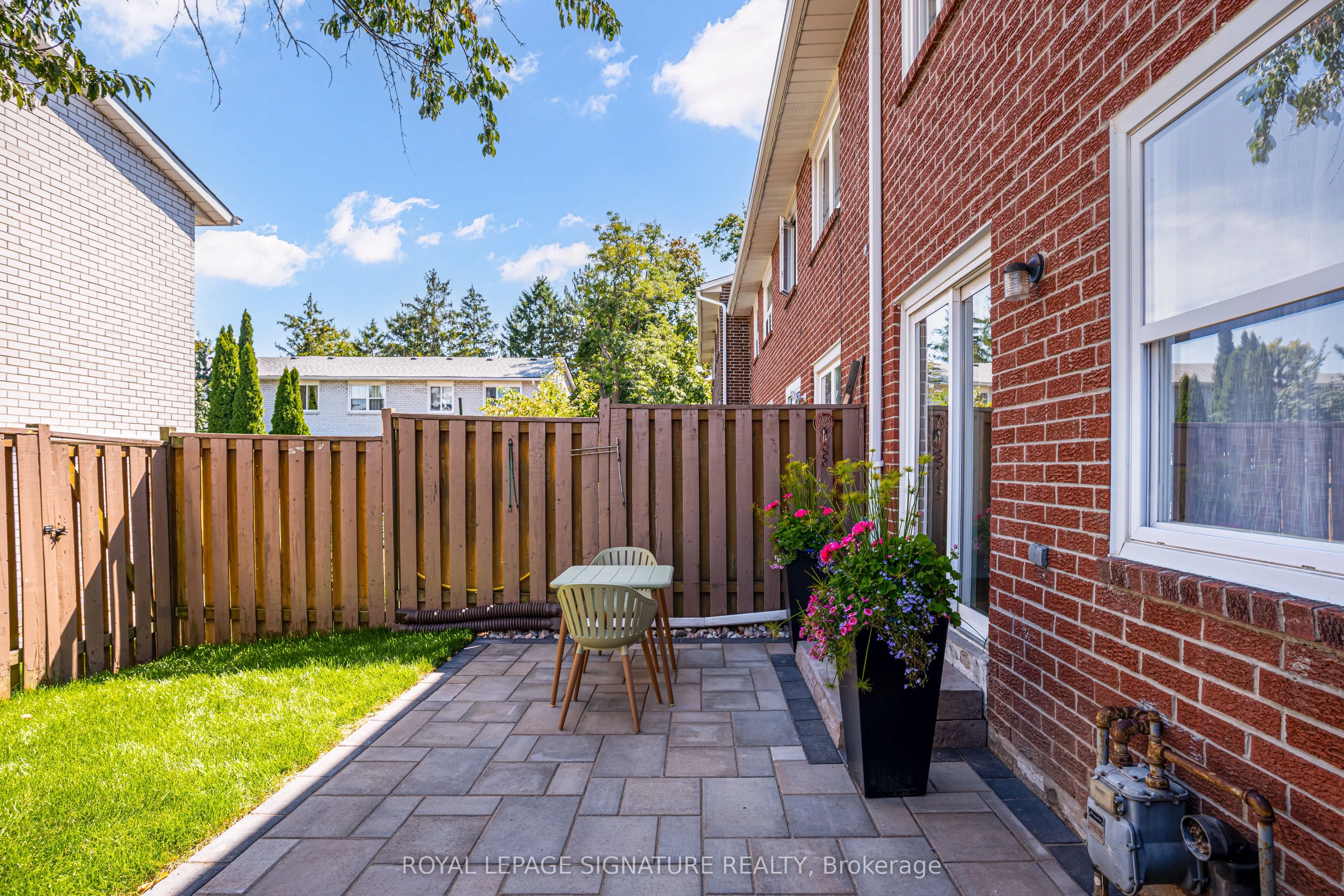 71 Cass Avenue, #44