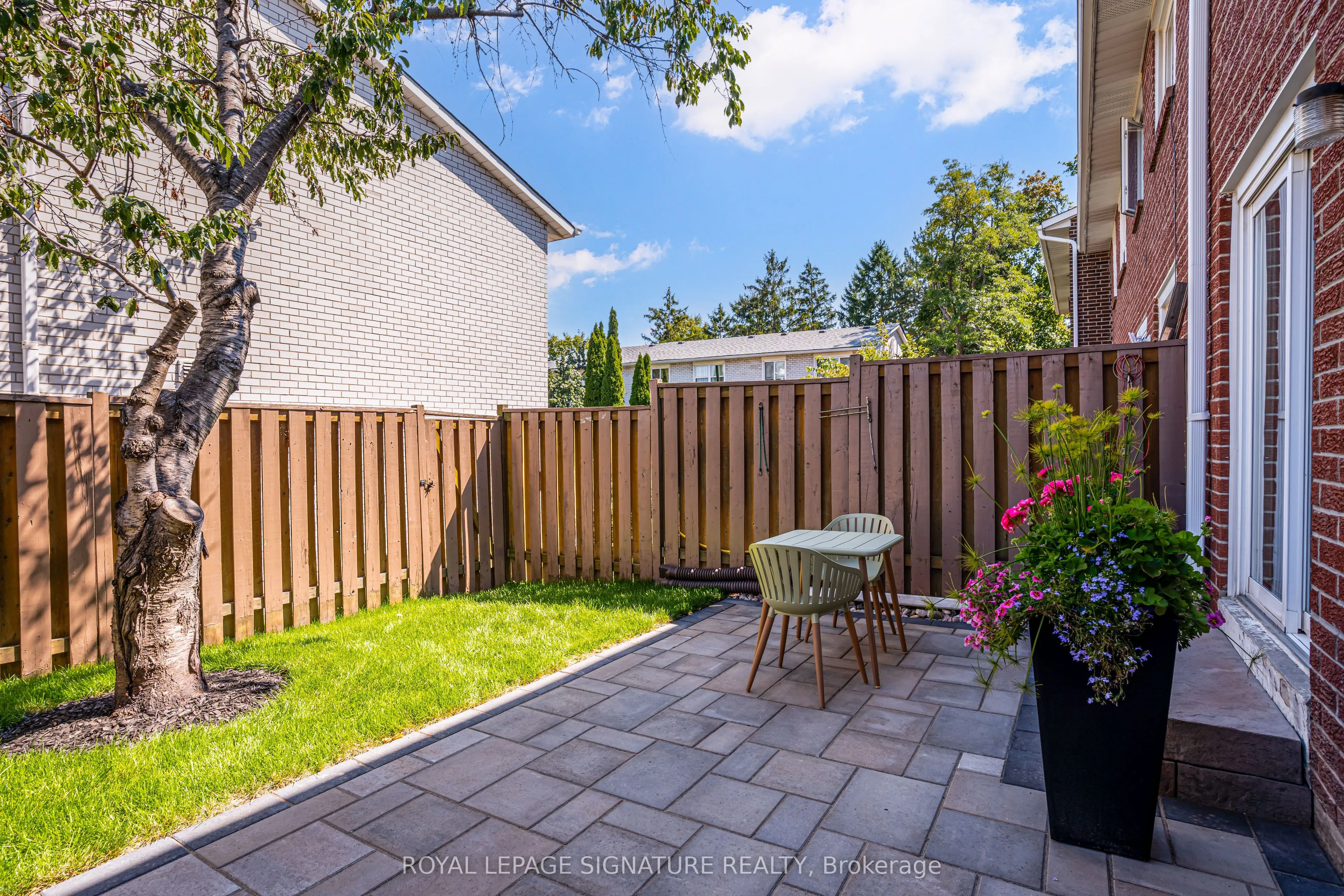 71 Cass Avenue, #44