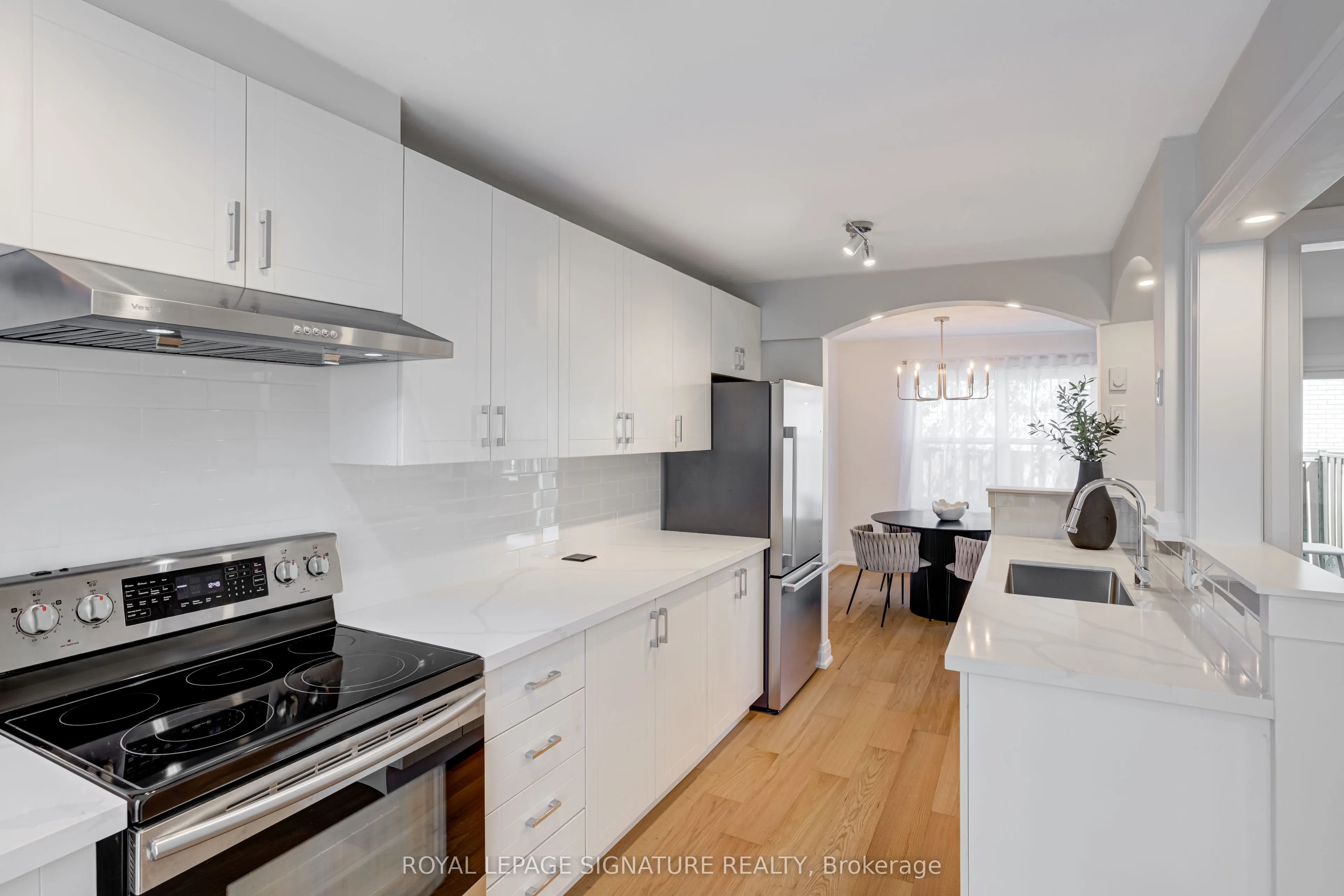 71 Cass Avenue, #44
