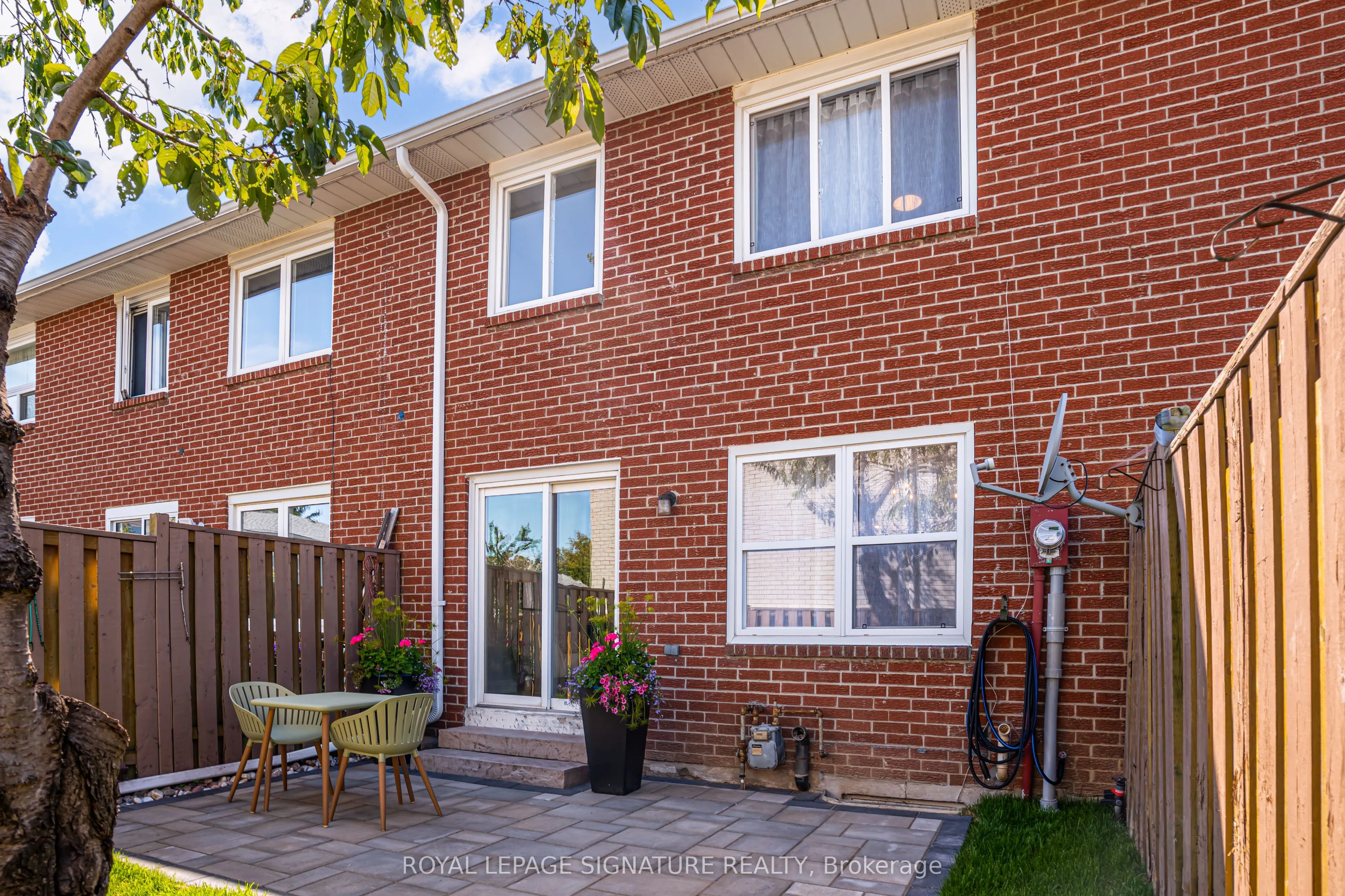 71 Cass Avenue, #44