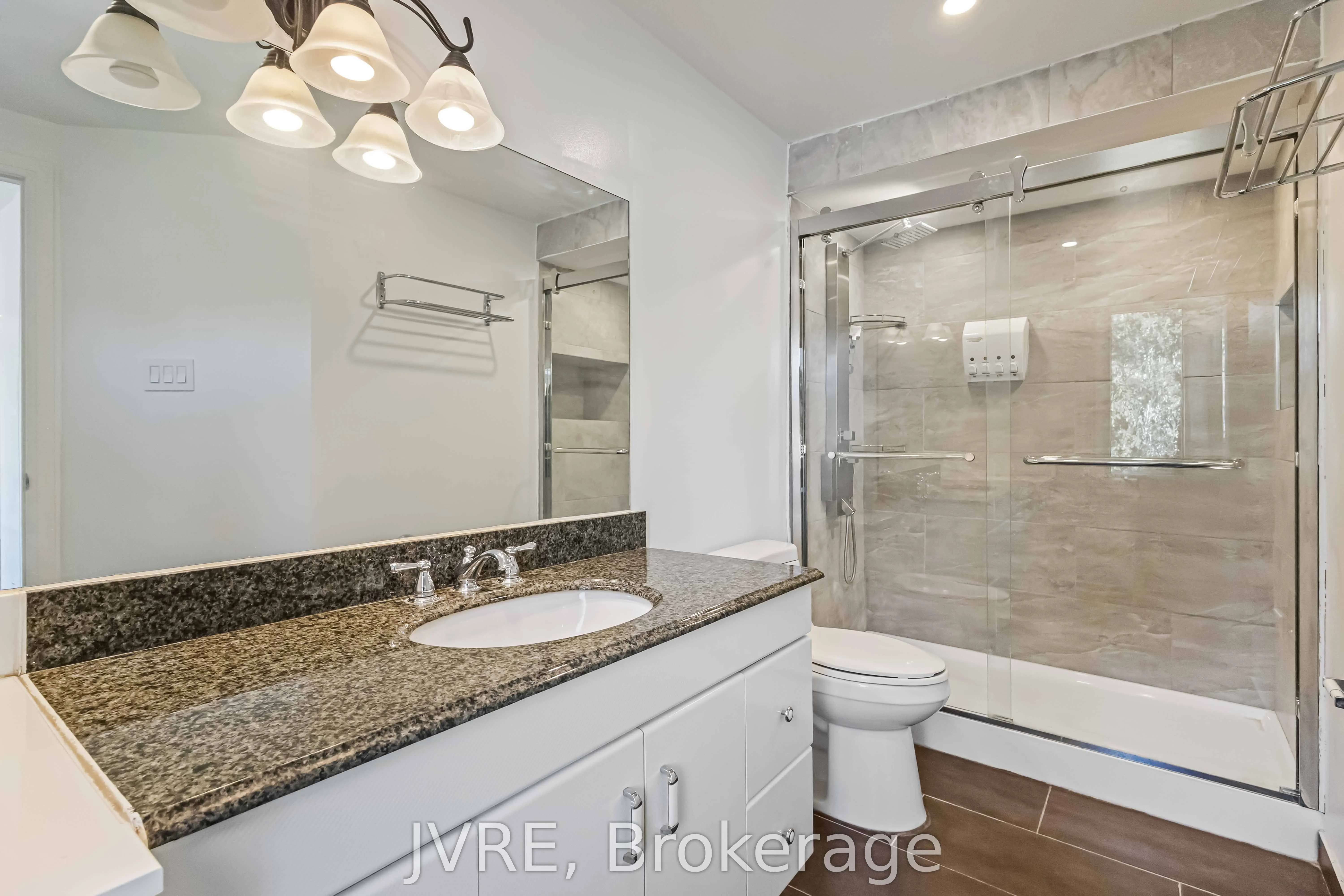 263 Wright Crescent