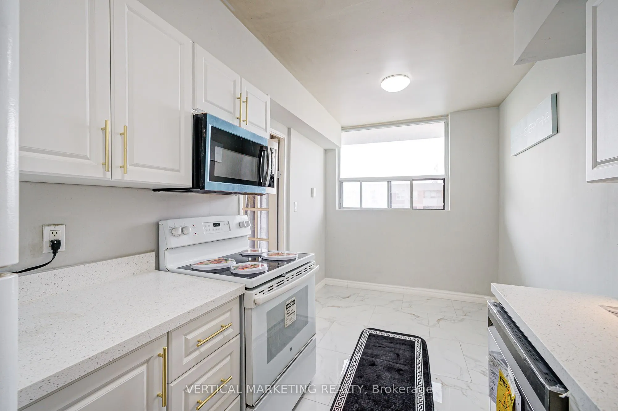 20 Gilder Drive E, #PH07