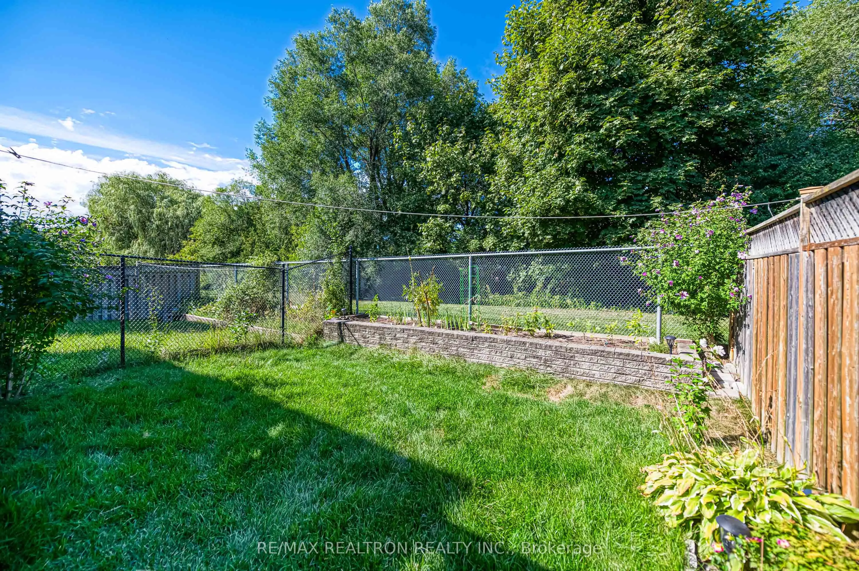107 Highhill Drive