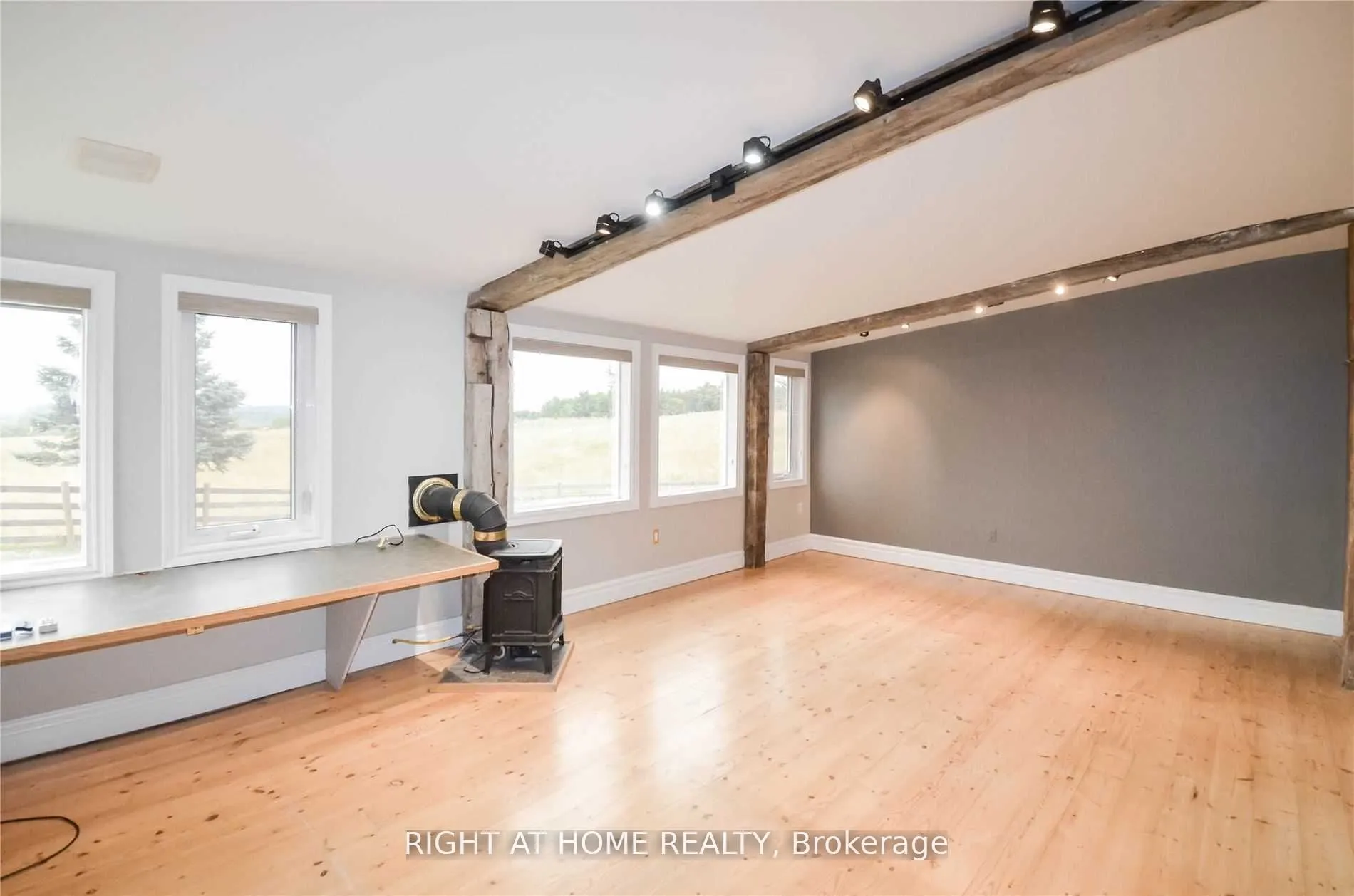 2614 Head Road